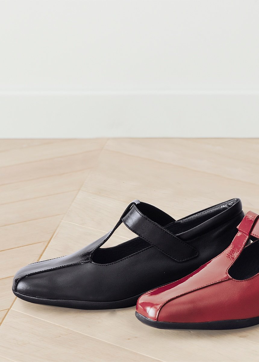 Salomé_bimaterial_salto_cunha_Noir_FA1_slim