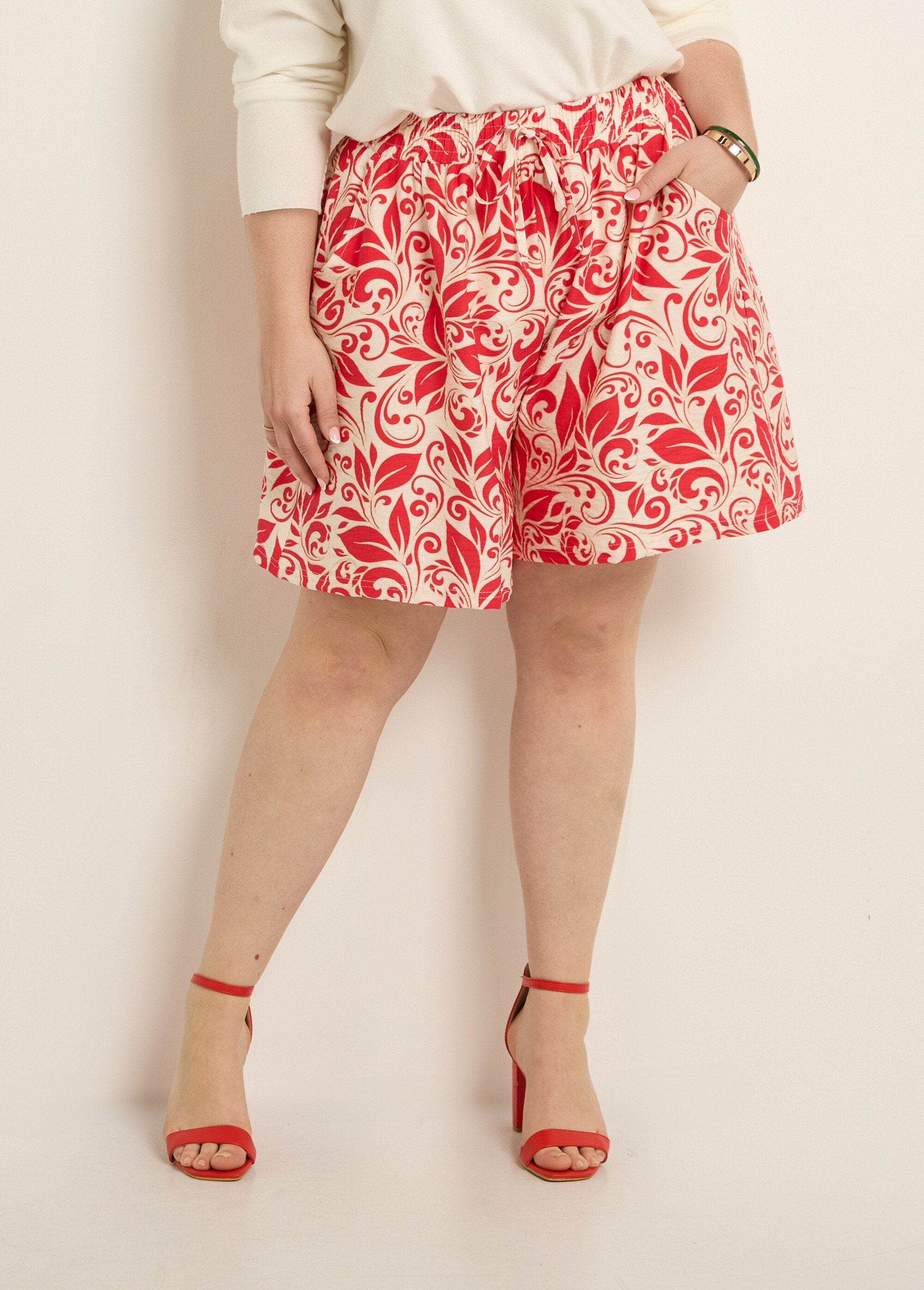 Shorts_largo_estampado,_cós_elástico_Ecru_et_rouge_FA1_curvy