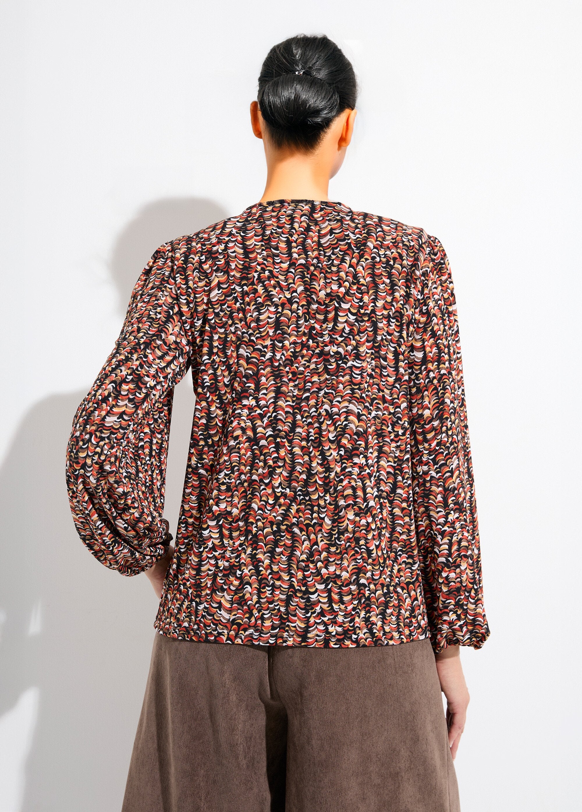 T-shirt_com_estampado_gráfico_e_folgada_Noir_et_miel_DO1_slim