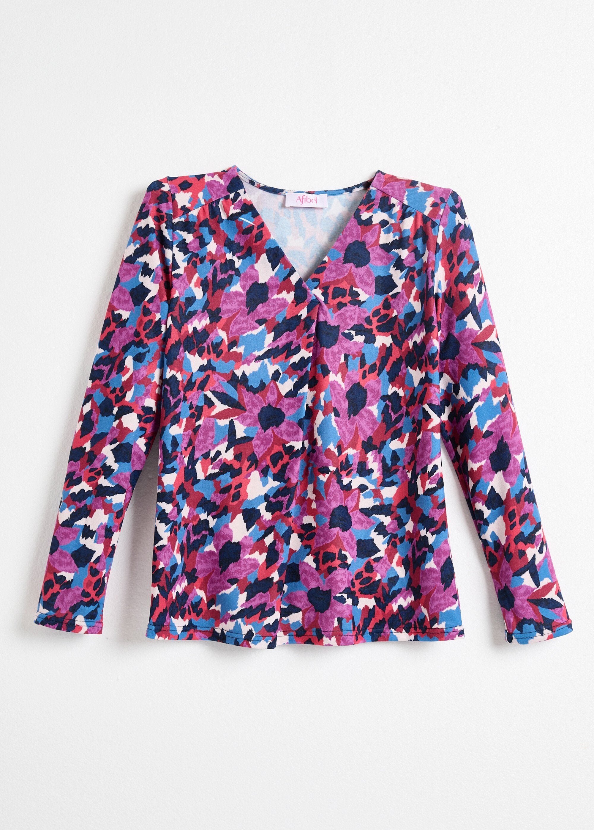 T-shirt_quente_com_decote_em_V_e_estampado_multicolorido_Imprime_bleu_AP1_slim