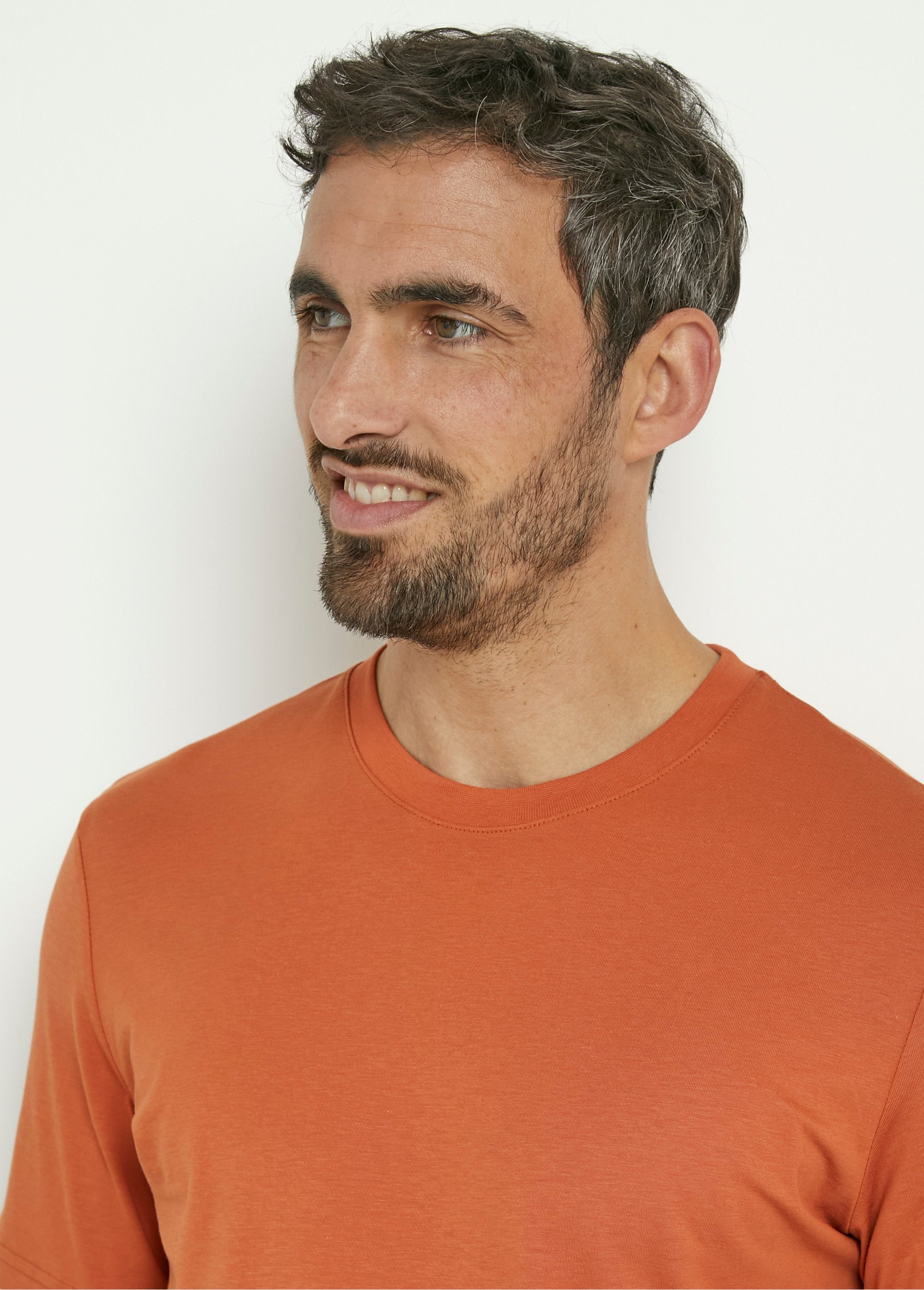 Camiseta_de_algodão_de_manga_curta_com_gola_redonda_Orange_DE1_slim