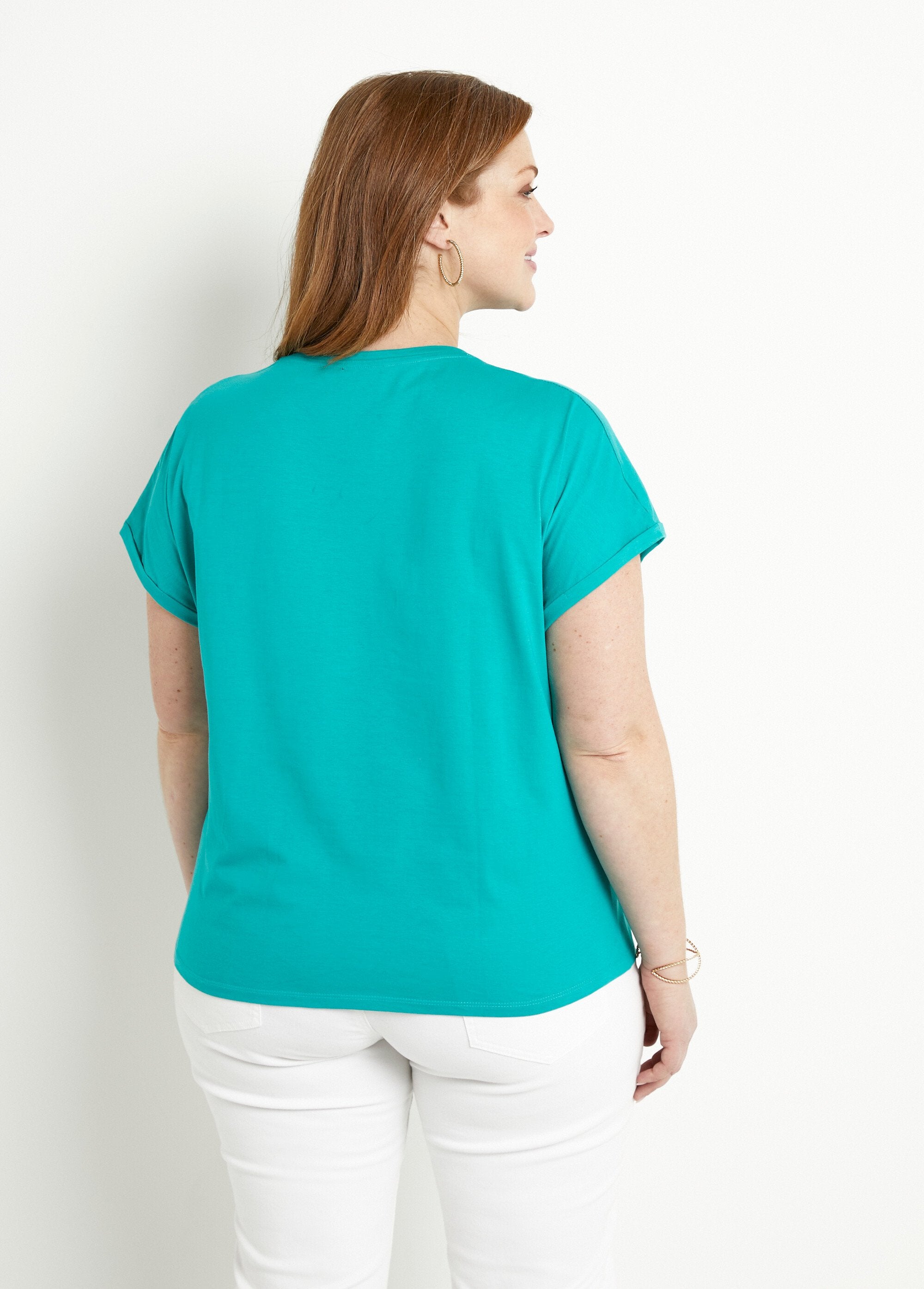Camiseta_lisa_de_algodão_com_mangas_curtas_e_lantejoulas_Turquoise_DO1_curvy