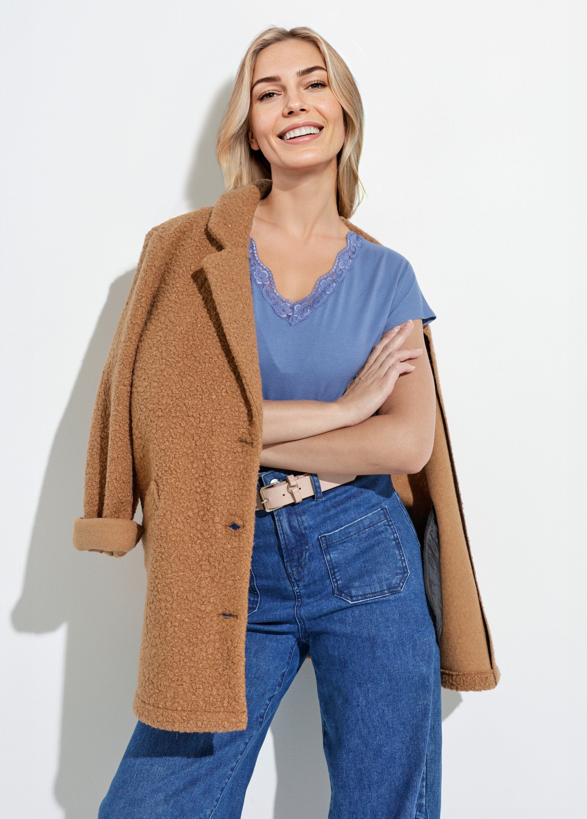 Camiseta_curta_de_renda_elástica_Bleu_orage_SF1_slim