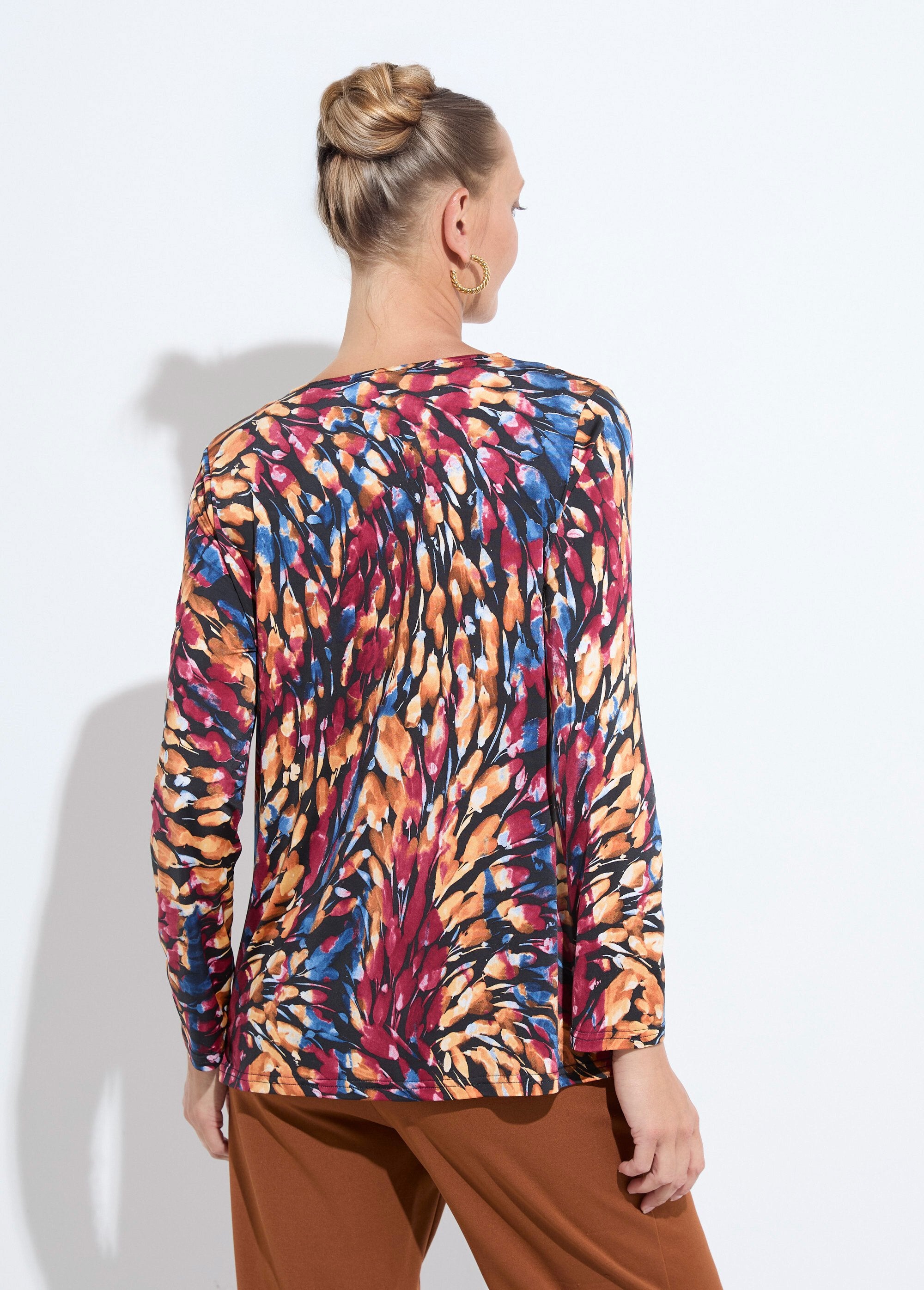 T-shirt_de_manga_comprida_com_decote_em_V_Bordeaux_et_miel_DO1_slim