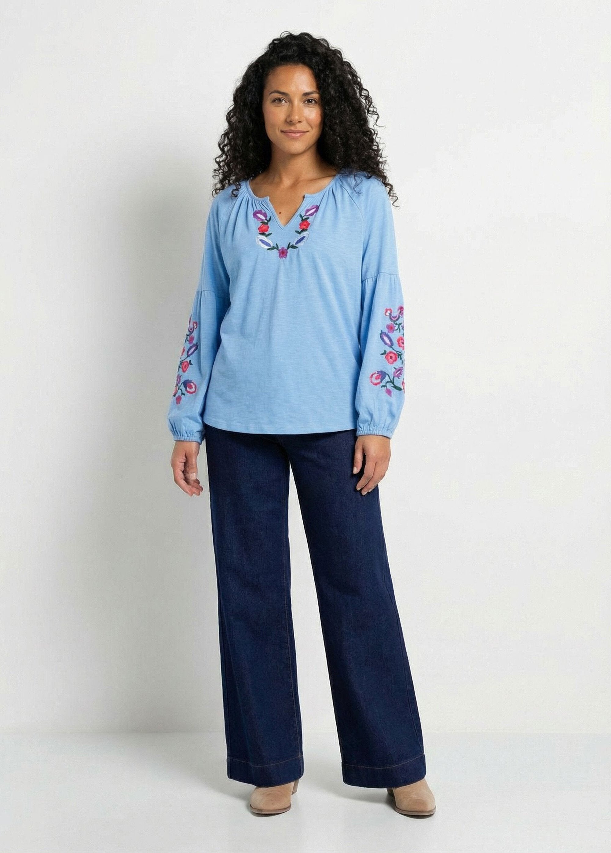 T-shirt_de_manga_comprida_com_bordados_Bleu_jean_SF1_slim