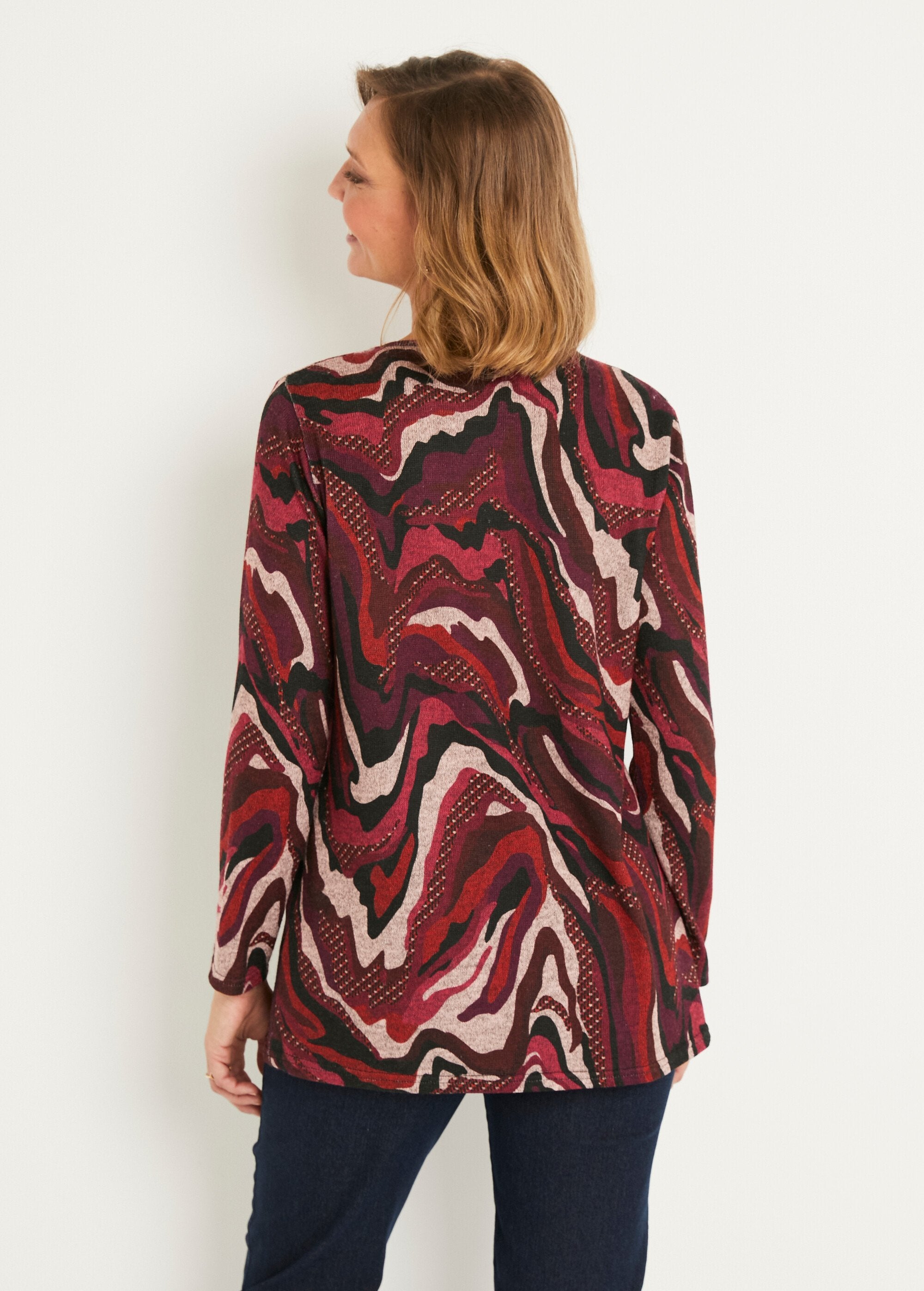 T-shirt_comprida_com_gola_redonda_e_estampado_gráfico_Imprime_cassis_DO1_slim