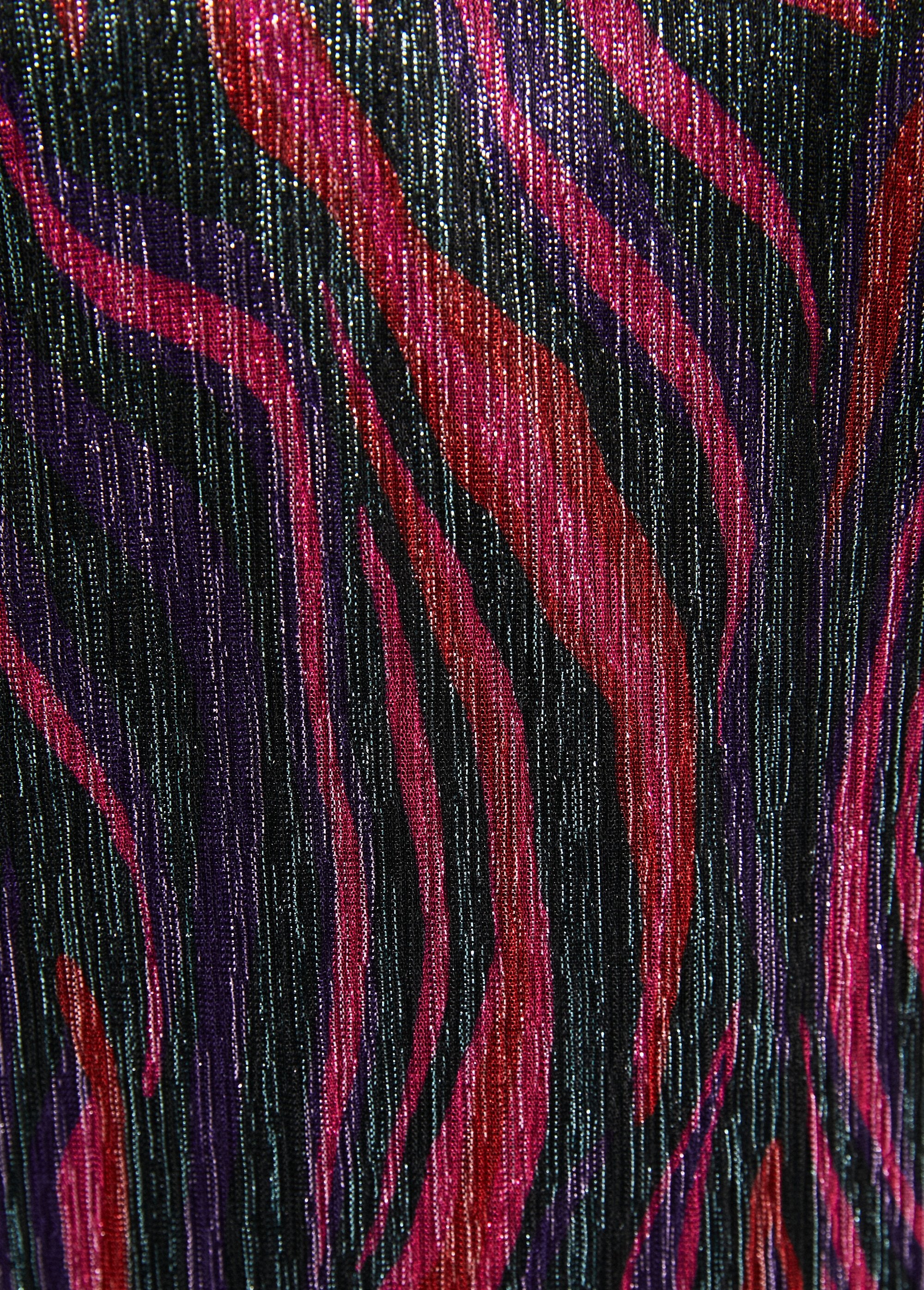 T-shirt_de_malha_plissada_com_estampado_gráfico_Noir_et_rose_DE4_slim