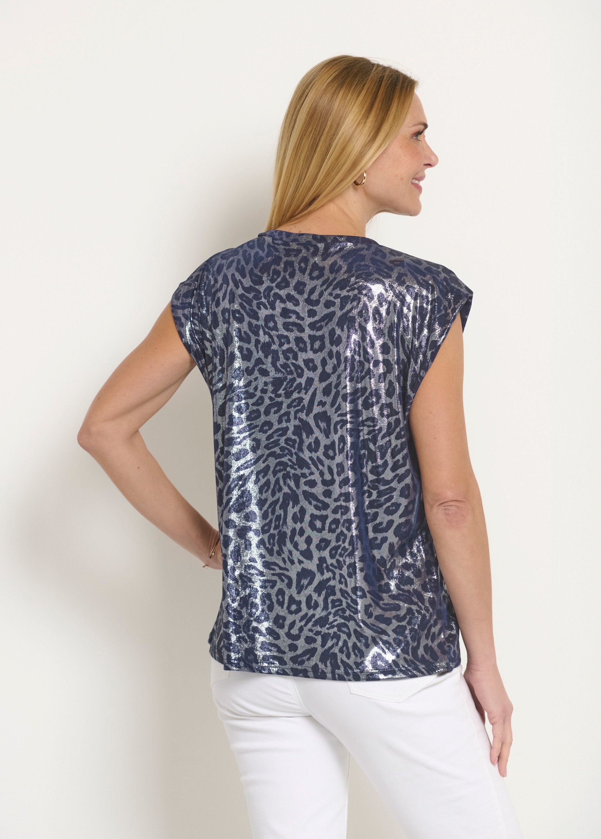 T-shirt_sem_mangas_com_estampado_de_leopardo_metálico_Marine_irise_DO1_slim