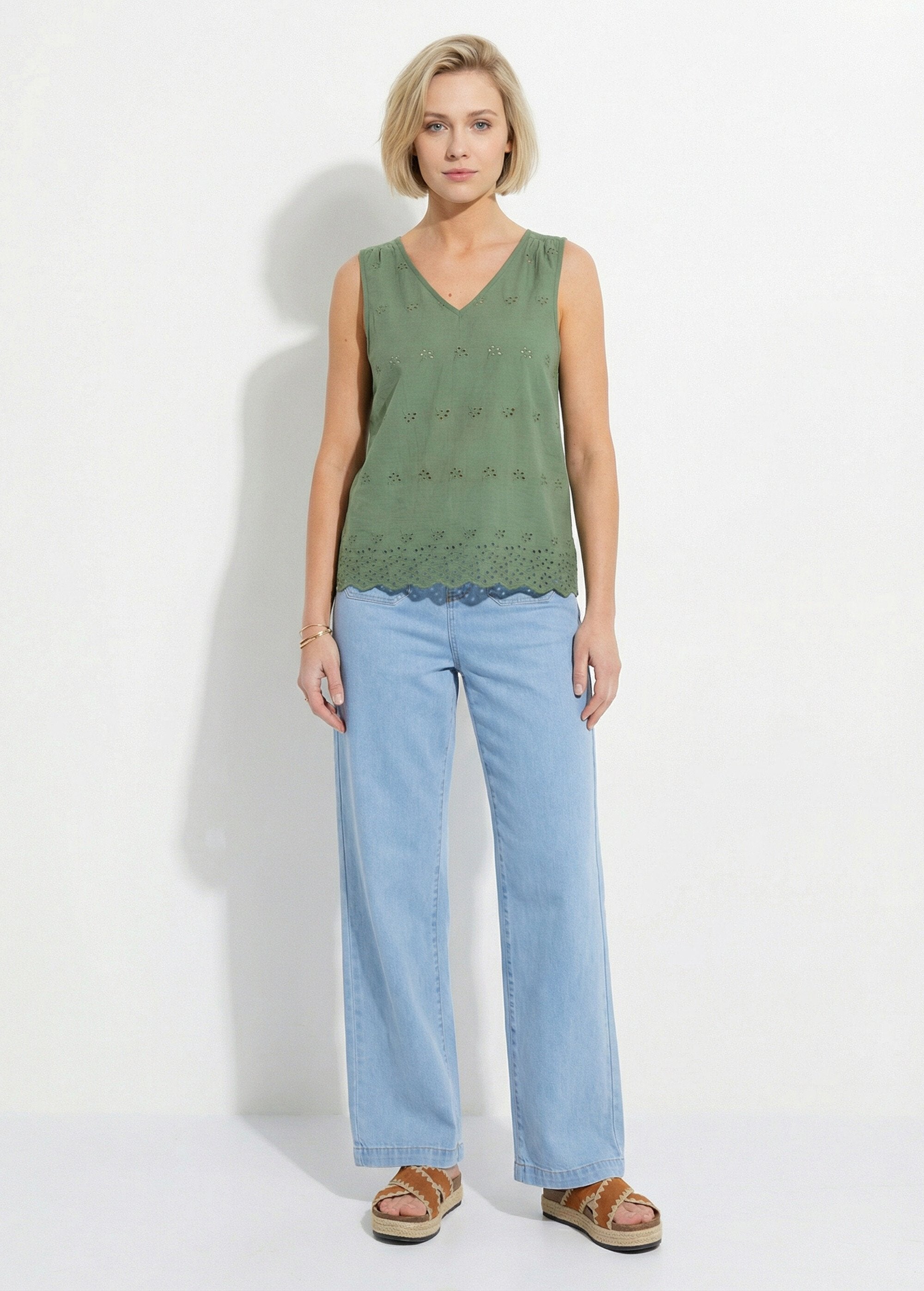 Regata_de_algodão_com_bordado_inglês_Kaki_SF1_slim