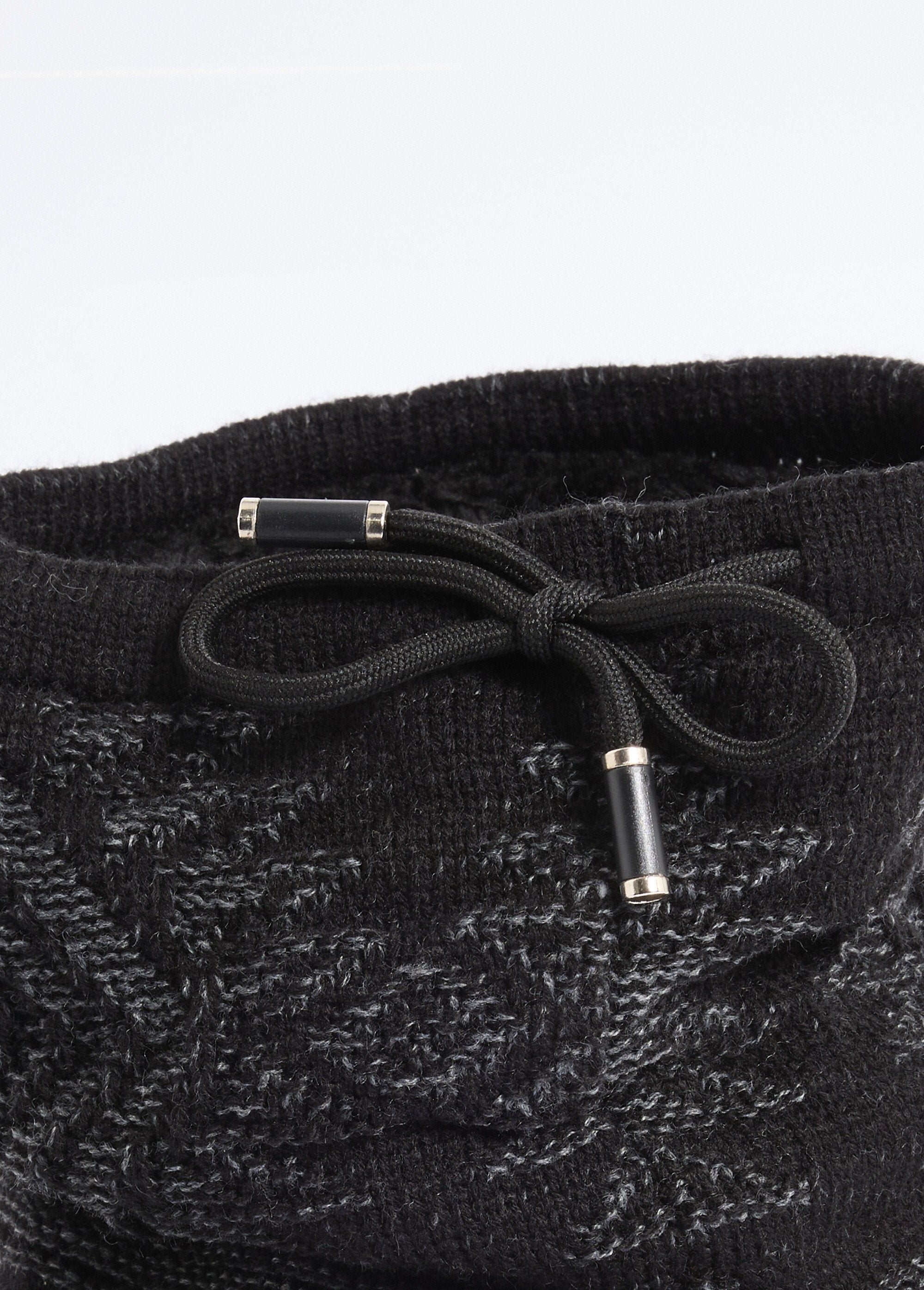 Gargantilha_em_malha_e_sherpa,_ziguezague_Gris_DE1_slim