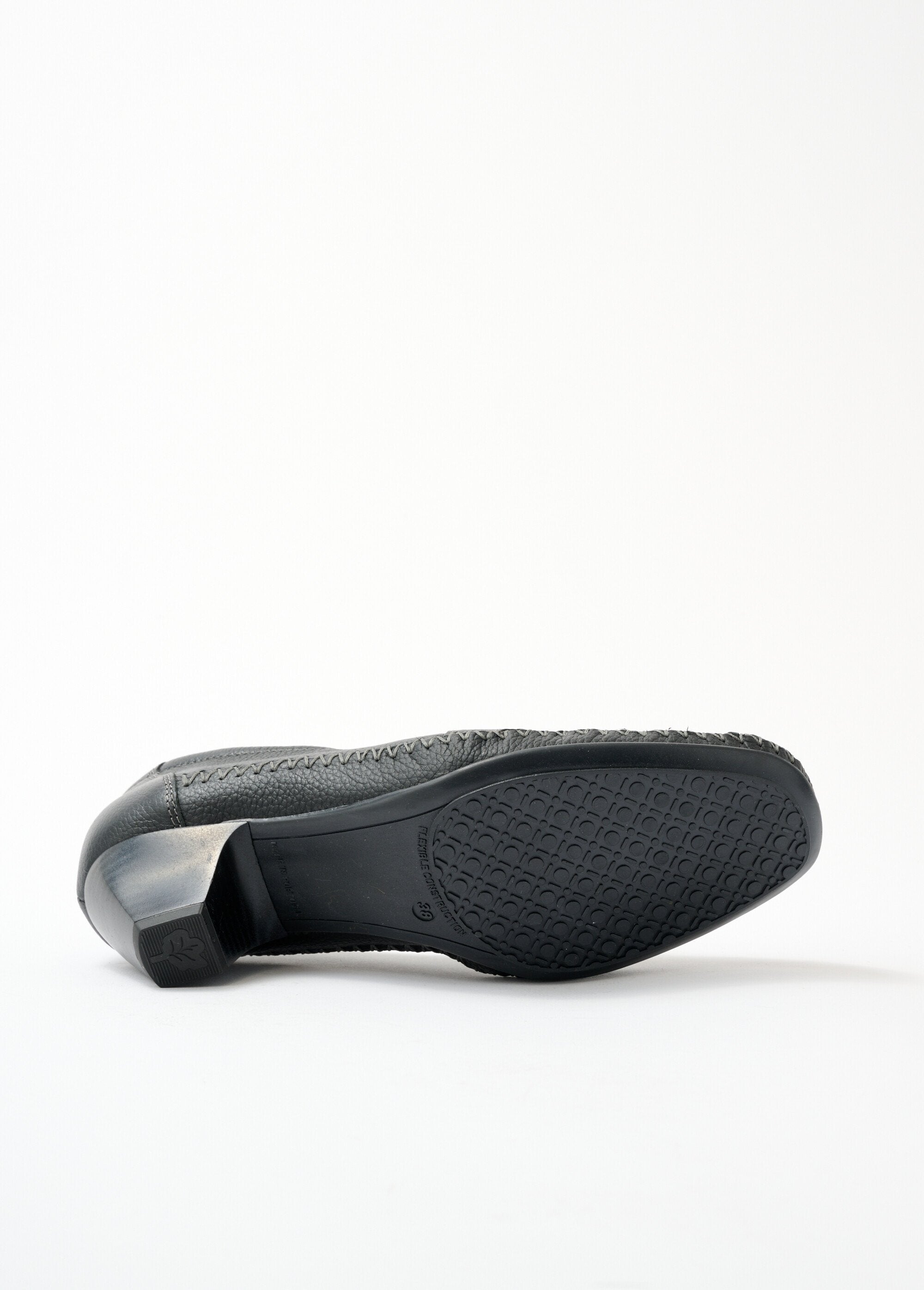 Bombas_de_ajuste_completo_para_pés_sensíveis_PRETO_UN1_slim