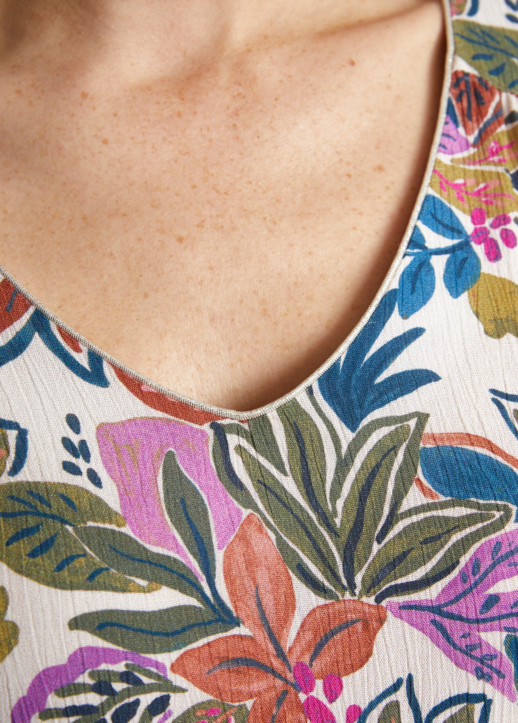 Túnica_comprida_estampada_com_trança_de_fantasia_Rose_et_bleu_DE4_slim