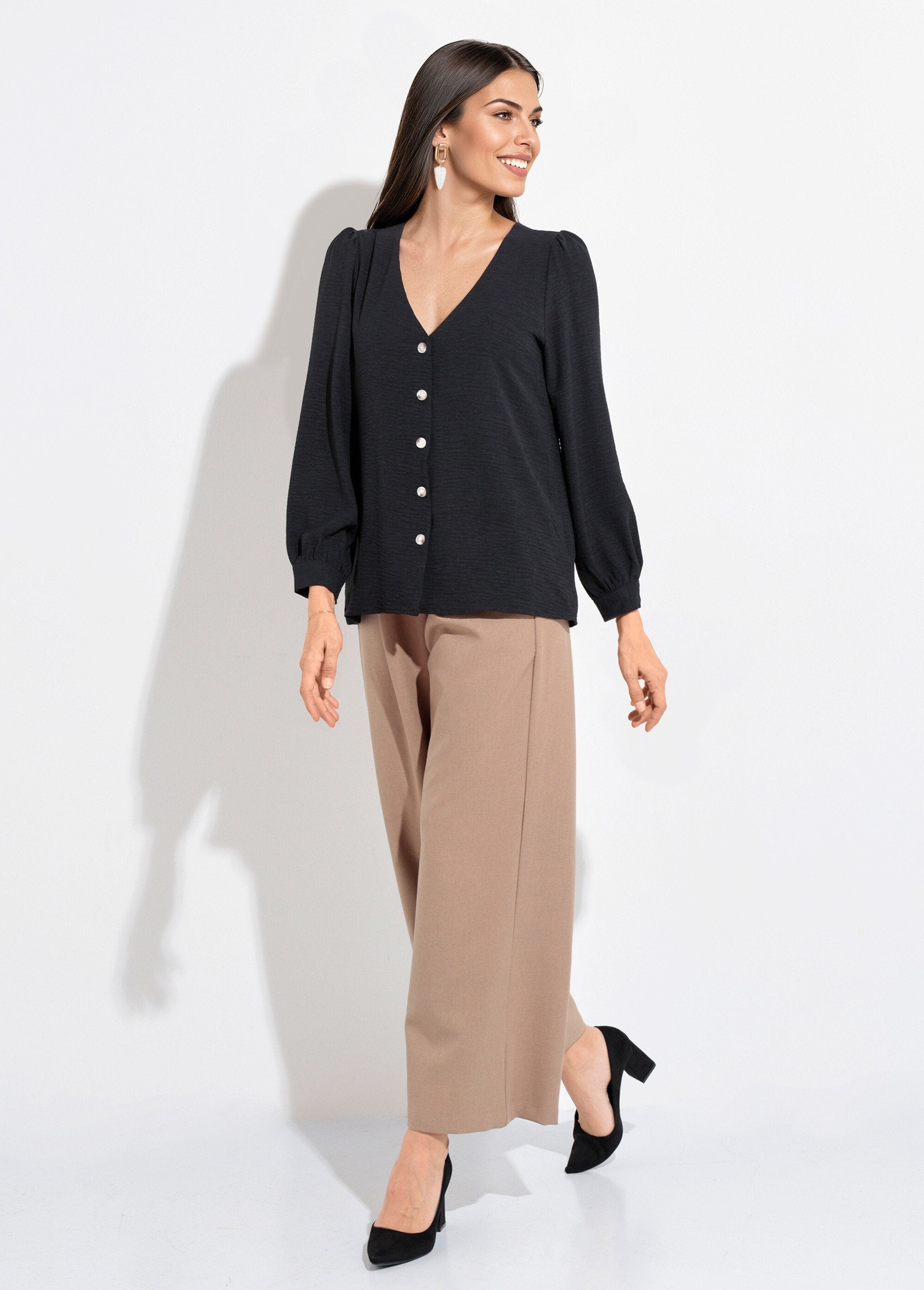 Túnica_abotoada_e_estampada_com_decote_em_V_Noir_SF1_slim