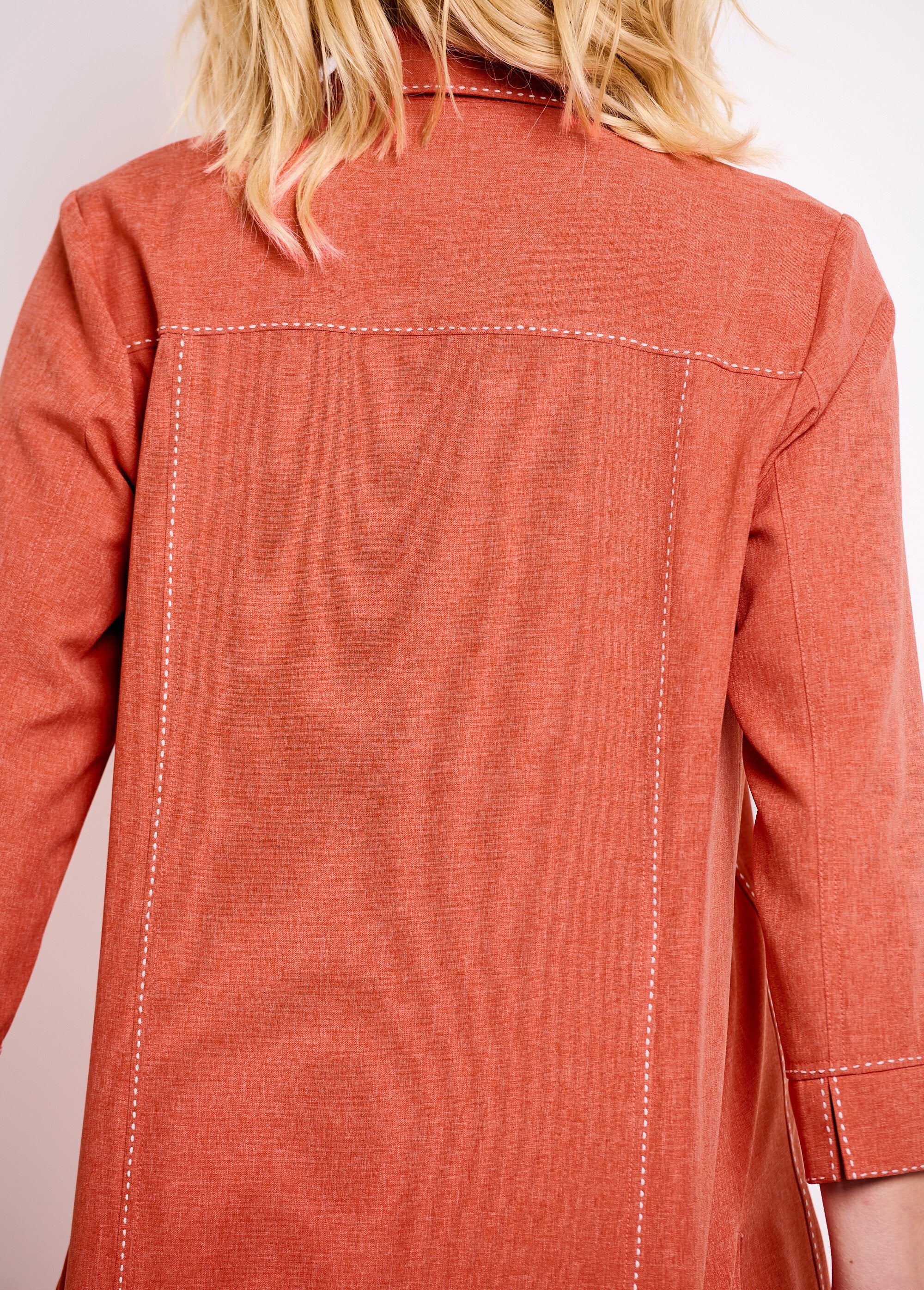 Casaco_comprido_com_botões_Brique_DO2_slim