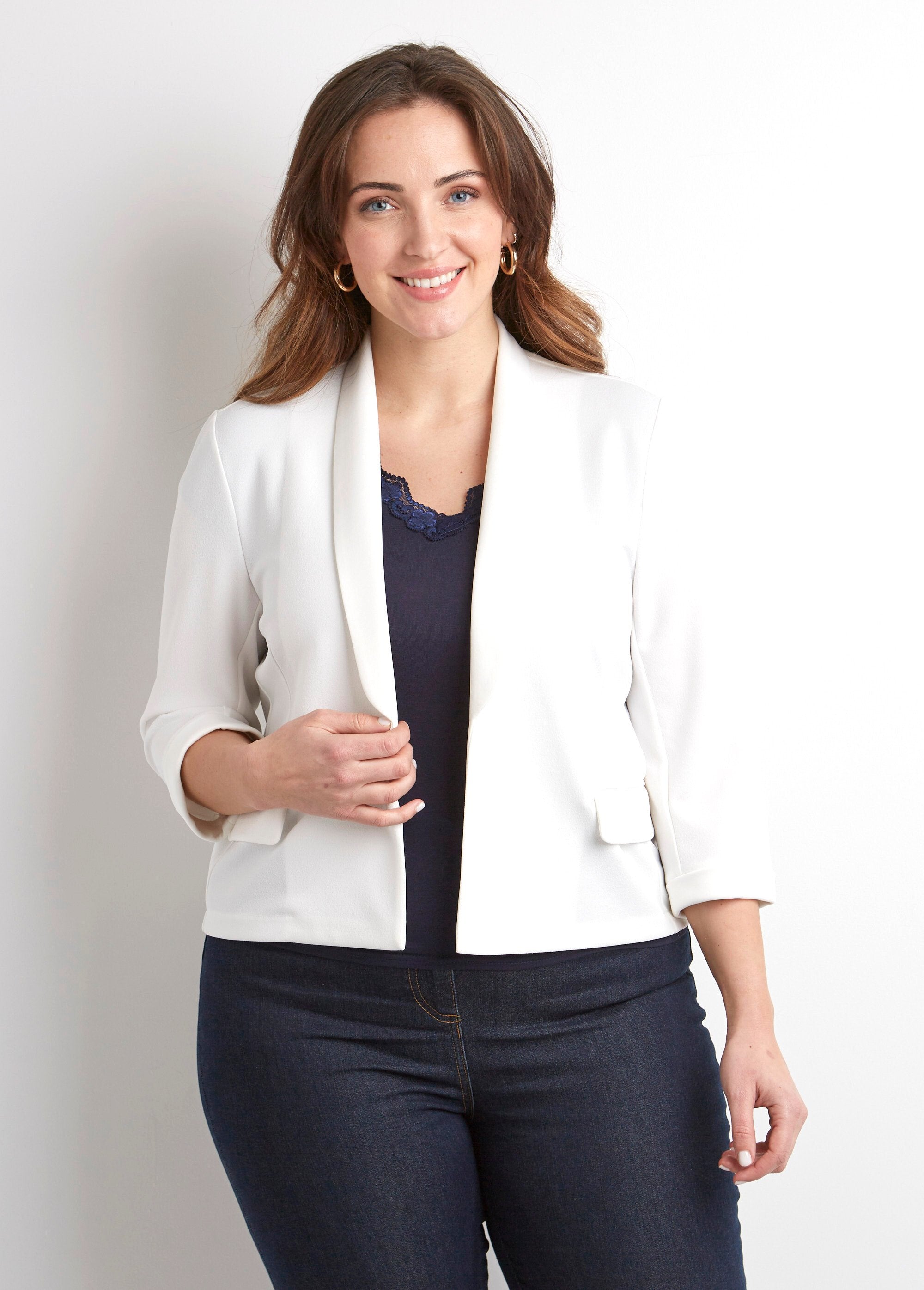 Casaco_curto_liso_com_smocking_e_mangas_3/4_Blanc_FA1_curvy