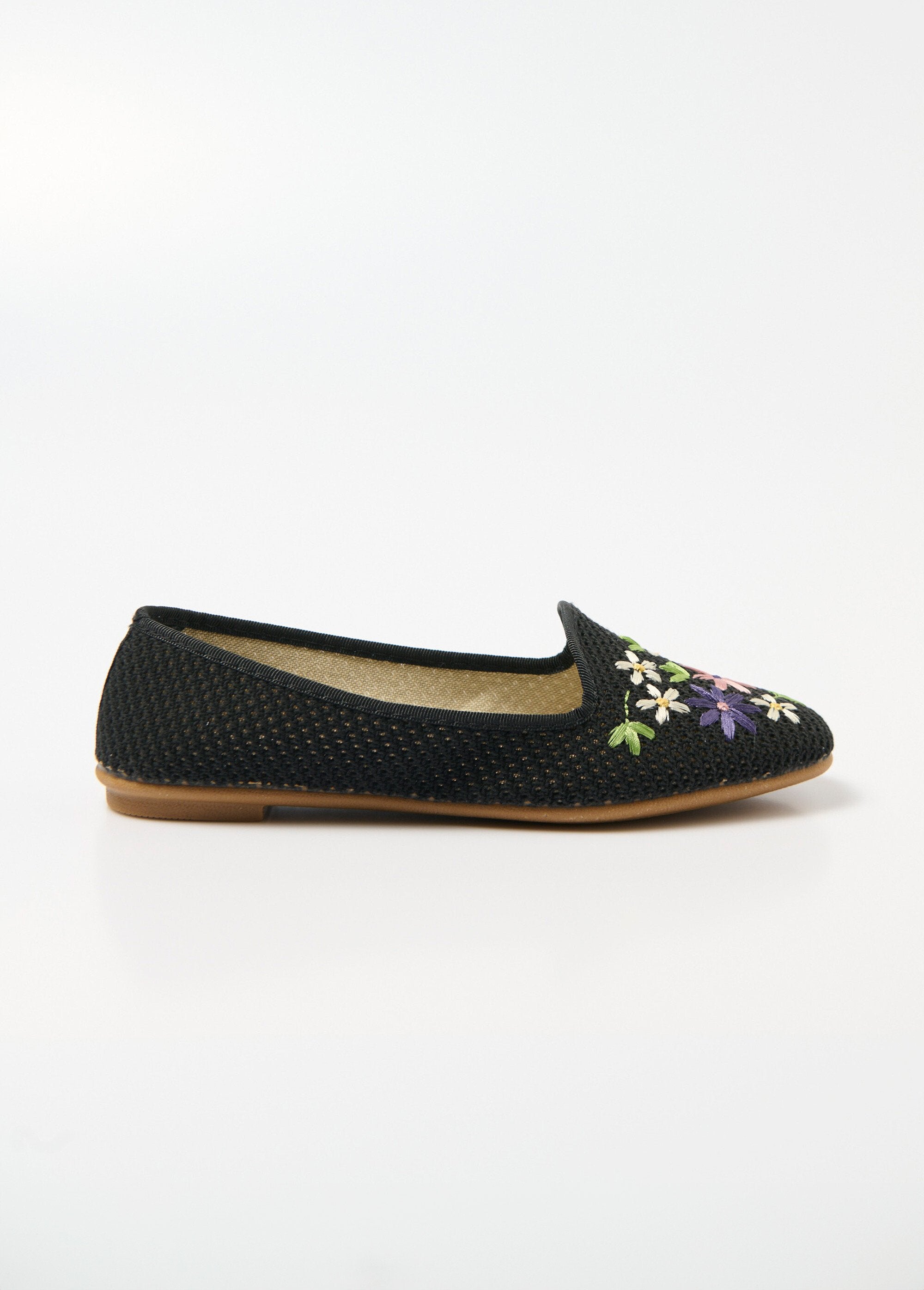 Ballerines_ouvertes_textile_brodé_talon_plat_Noir_DR1_slim