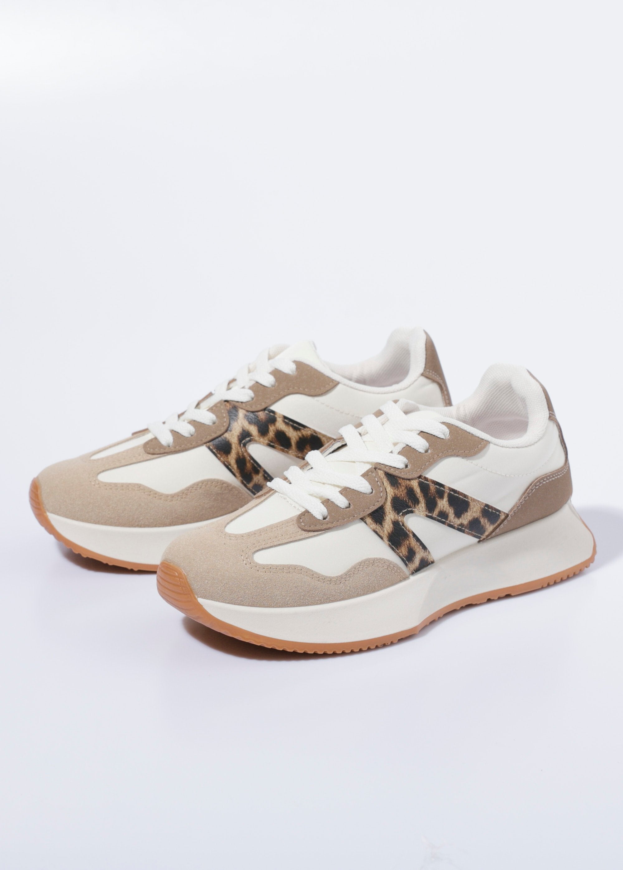 Sapatilhas_jogger_com_plataforma_Leopard_DE1_slim