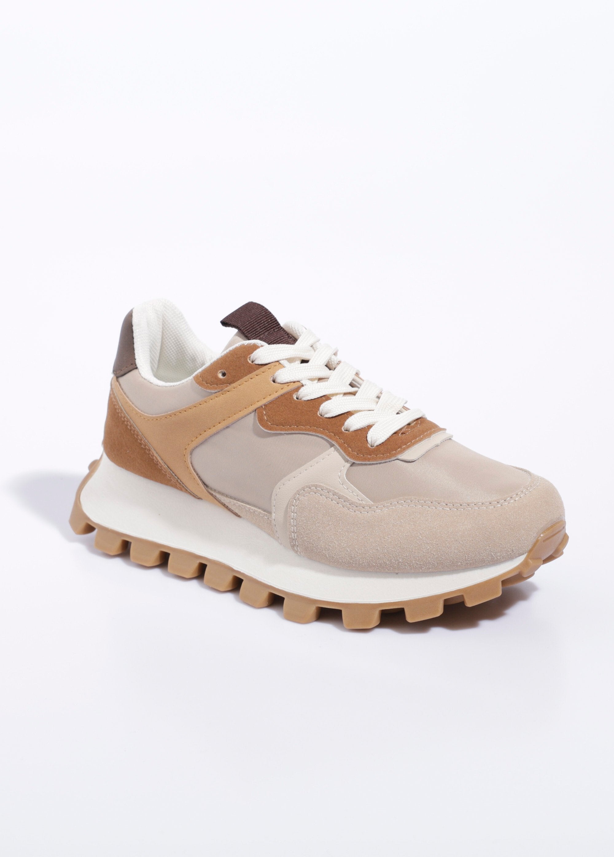 Sapatilhas_multimaterial_com_sola_dentada_Beige_FA1_slim