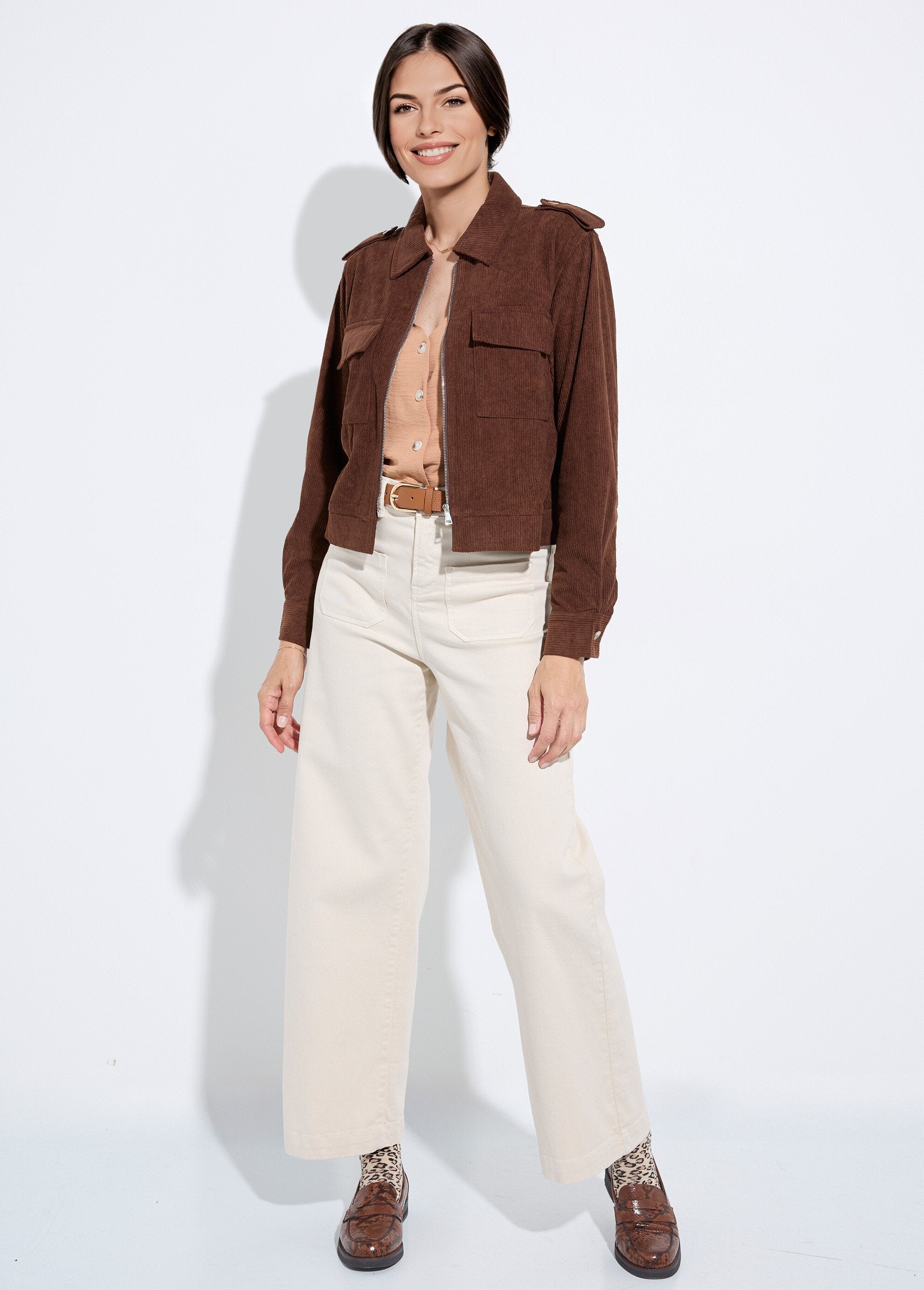 Casaco_curto_de_veludo_com_fecho_de_correr_e_grandes_nervuras_Marron_SF1_slim