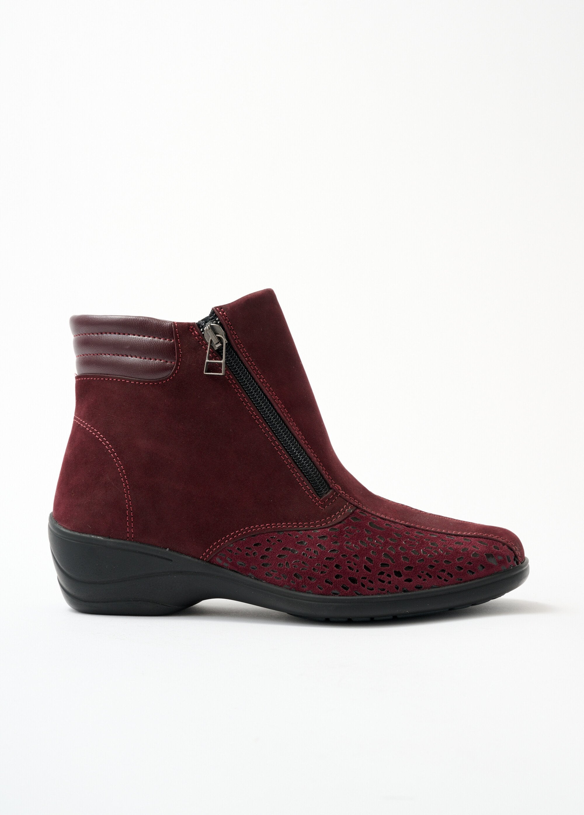 Botas_de_couro_nobuck_com_laterais_elásticas_Bordéus_DR1_slim