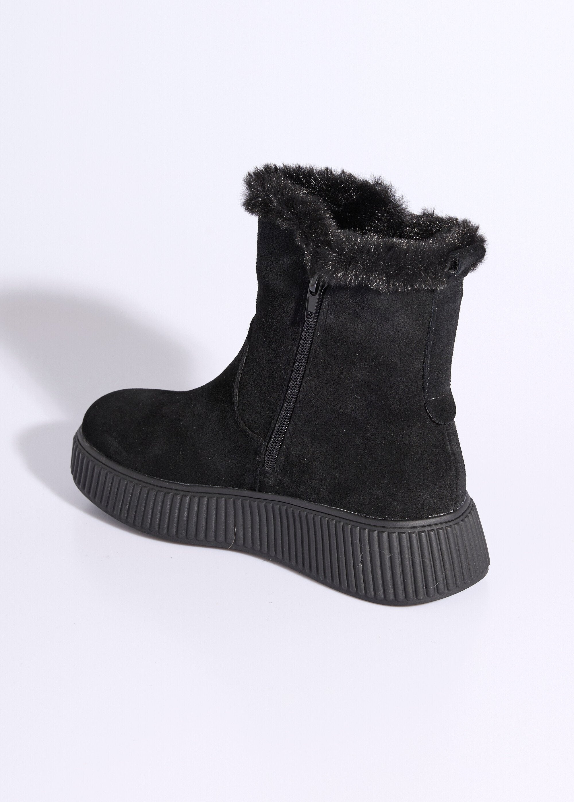 Boots_en_cuir_fourrées,_semelle_épaisse_Noir_DO1_slim
