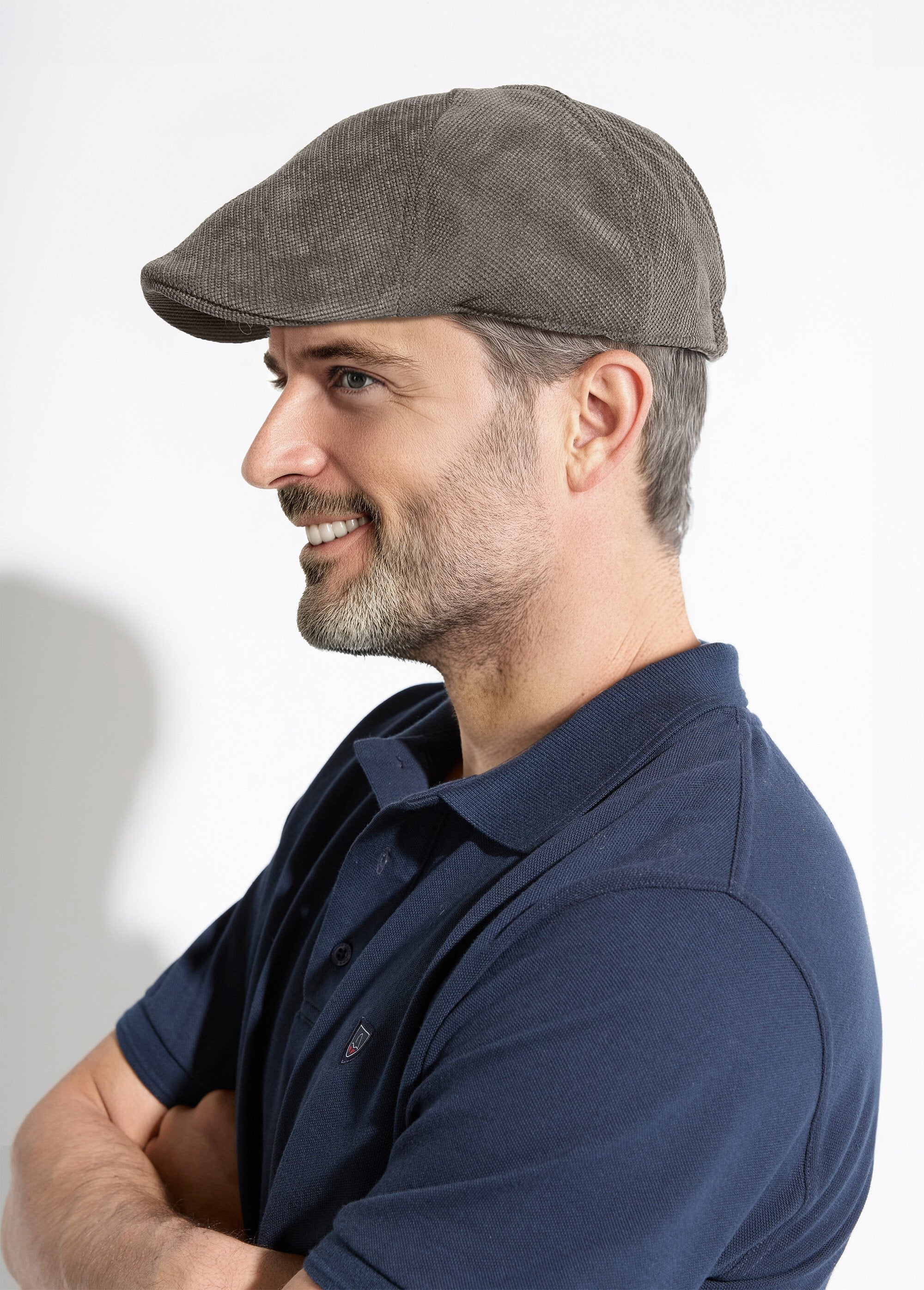 Casquette_plate_en_tissu_aspect_lainage_Gris_GA1_slim