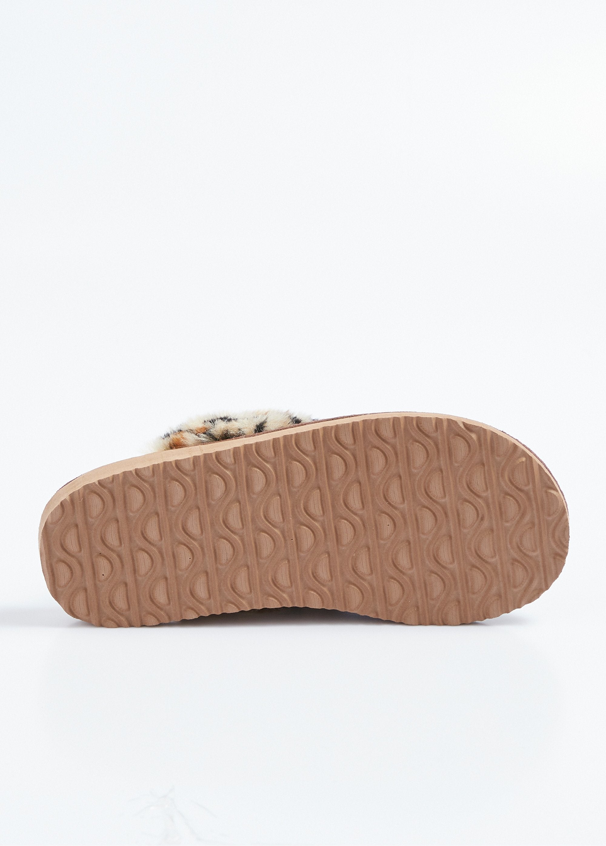 Chaussons_mules_fourrés_imprimé_léopard_largeur_confort_Marron_UN1_slim
