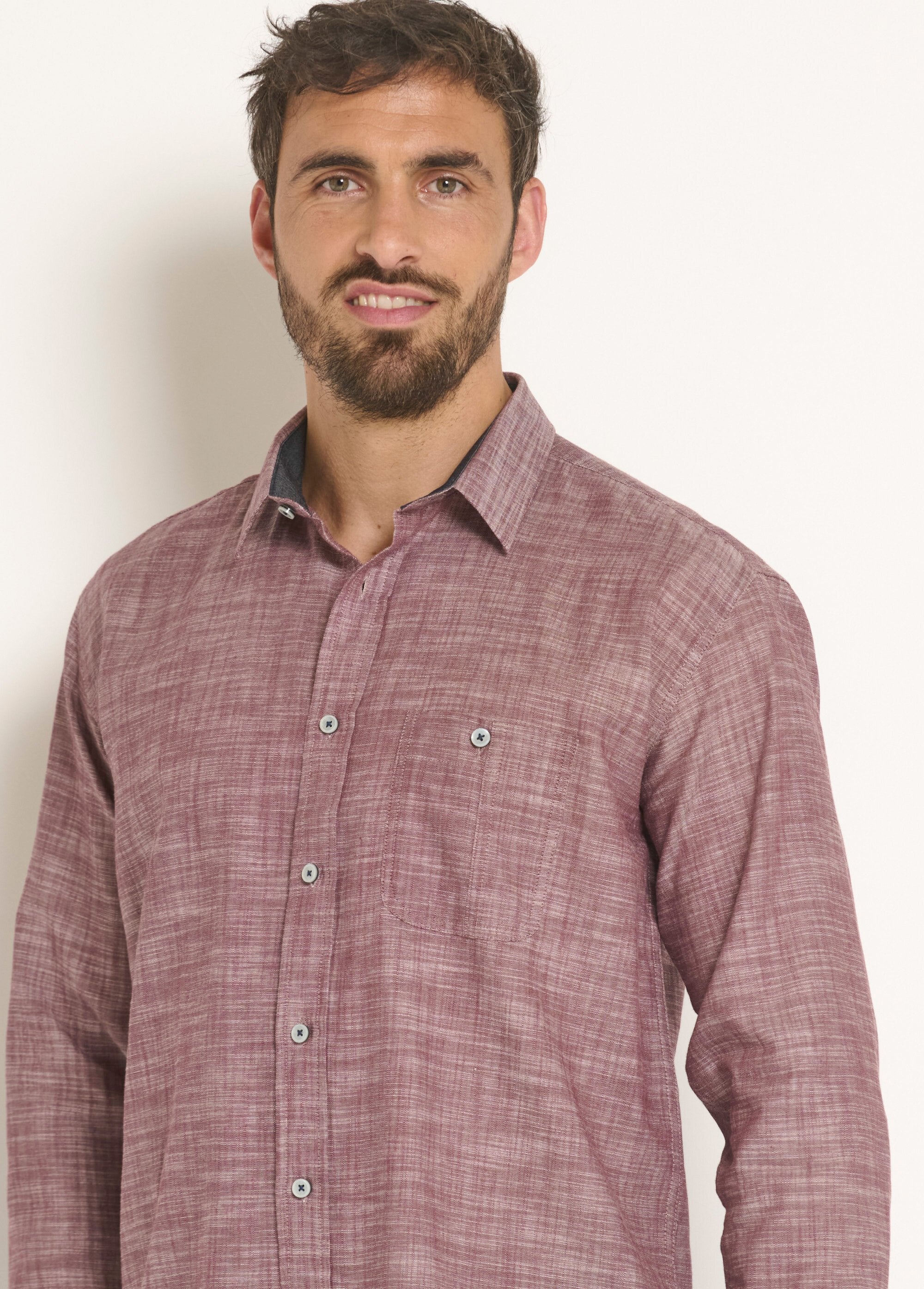 Camisa_chique_com_detalhes_contrastantes_Bordeaux_DE1_slim