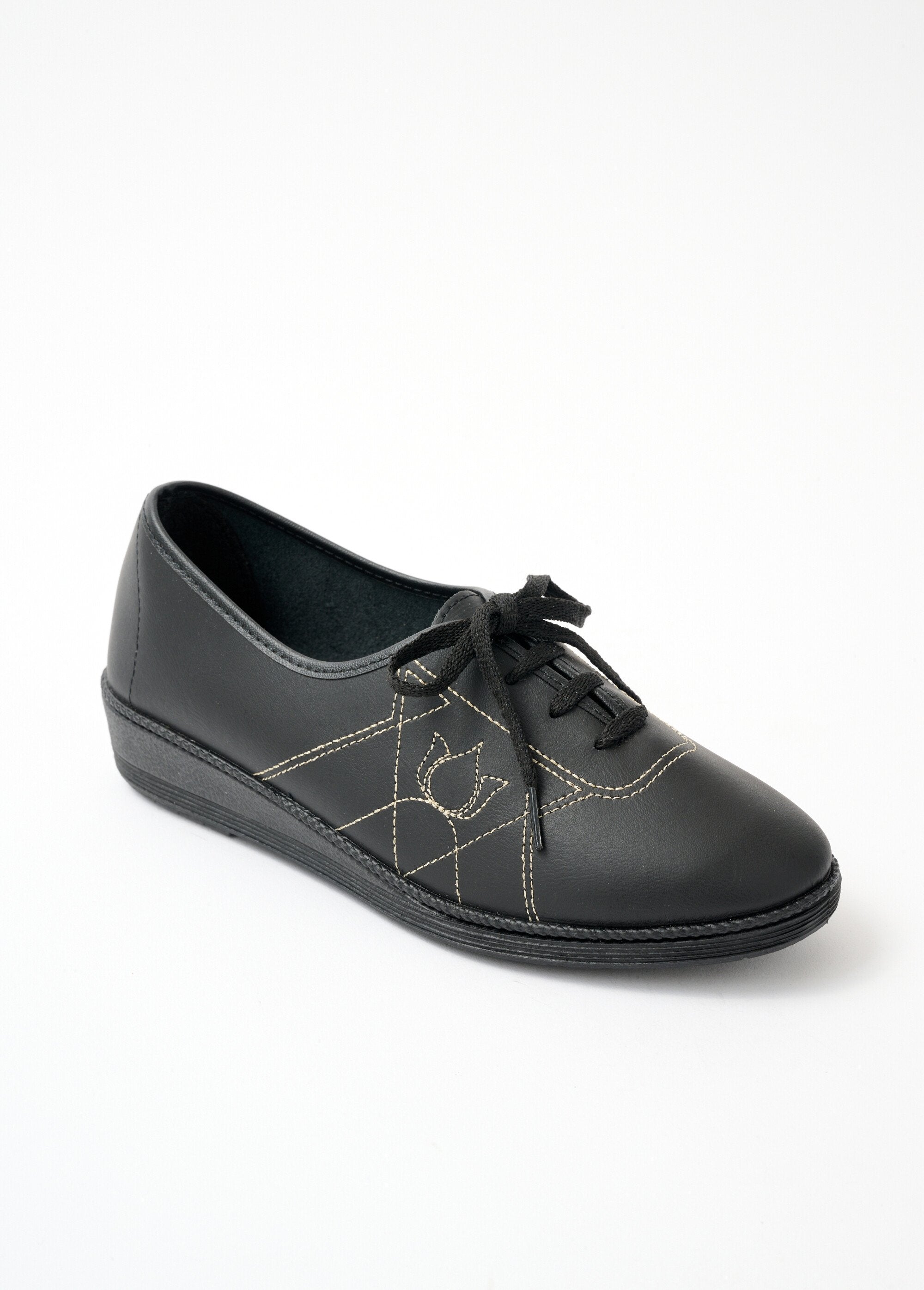 Derbies_de_couro_com_atacadores_de_largura_confortável_PRETO_FA1_slim