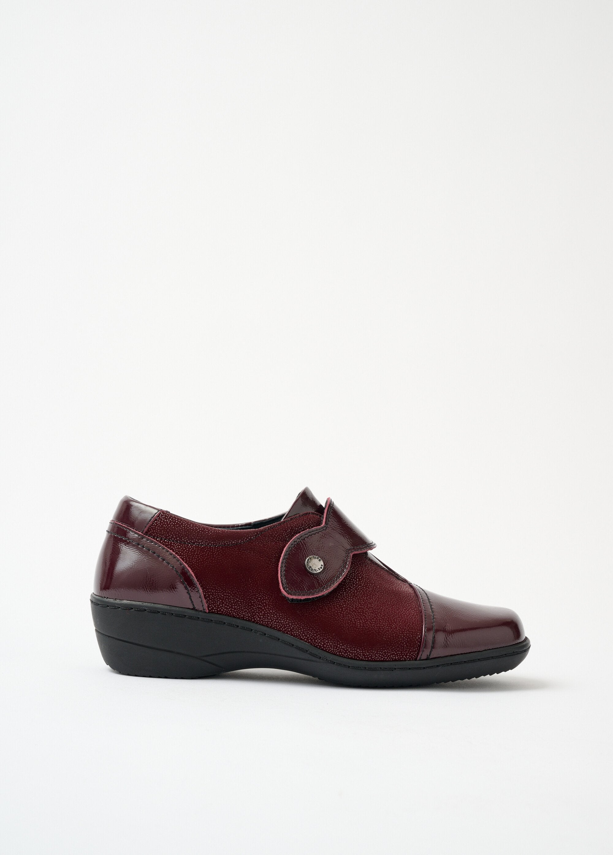 Derbies_de_couro_macio,_largo_e_confortável_para_raspar_Vernis_bordeaux_DR1_slim