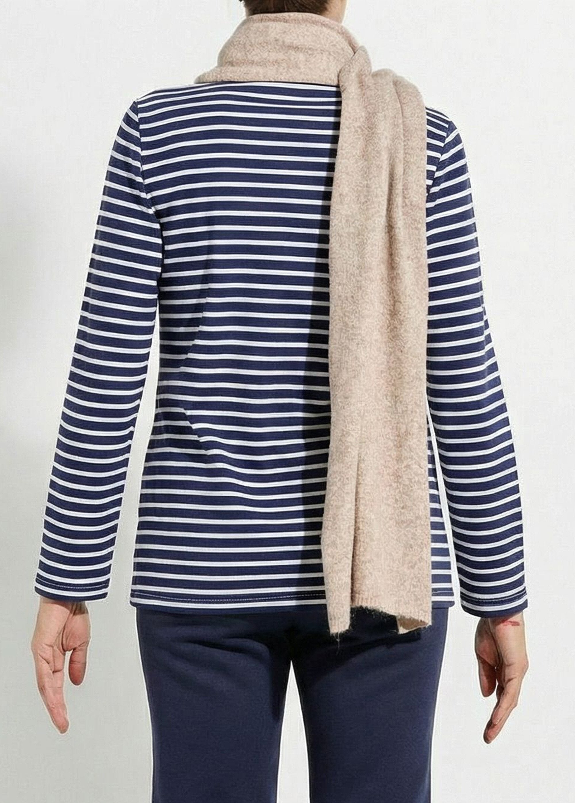 Cachecol_de_malha_quente_com_lã_Beige_chine_DO1_slim