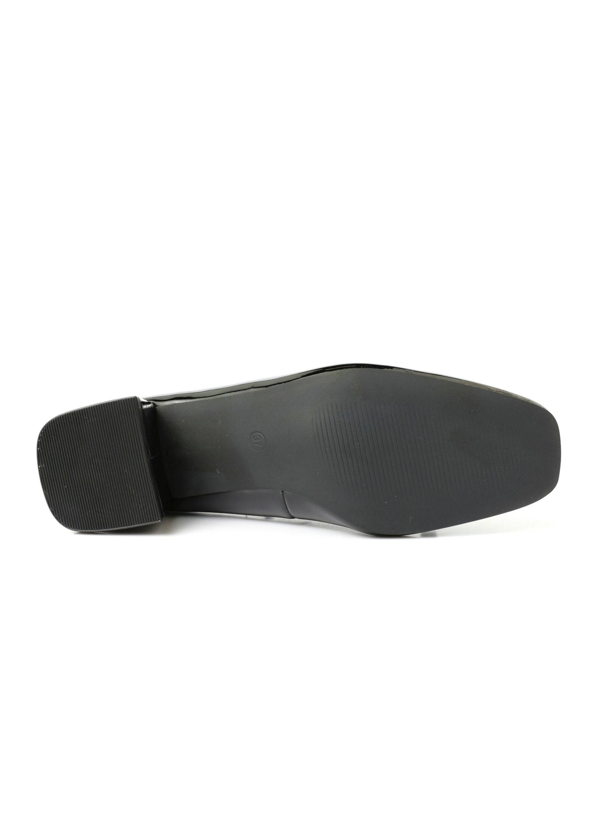 Sapatos_de_couro_envernizado_com_tira_no_tornozelo_Noir_UN1_slim