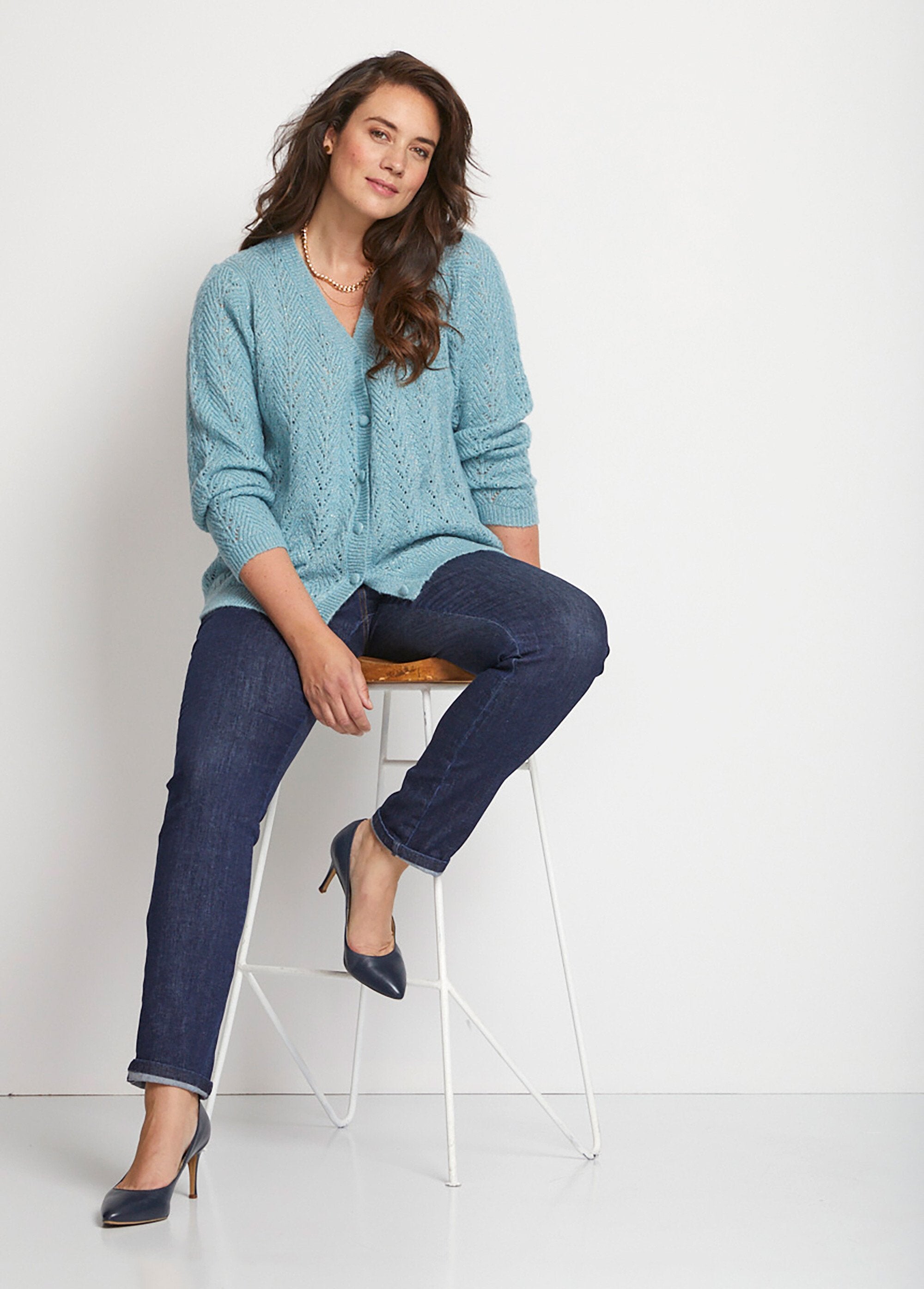 Gilet_boutonné_avec_fibres_recyclées_Aqua_SF1_curvy