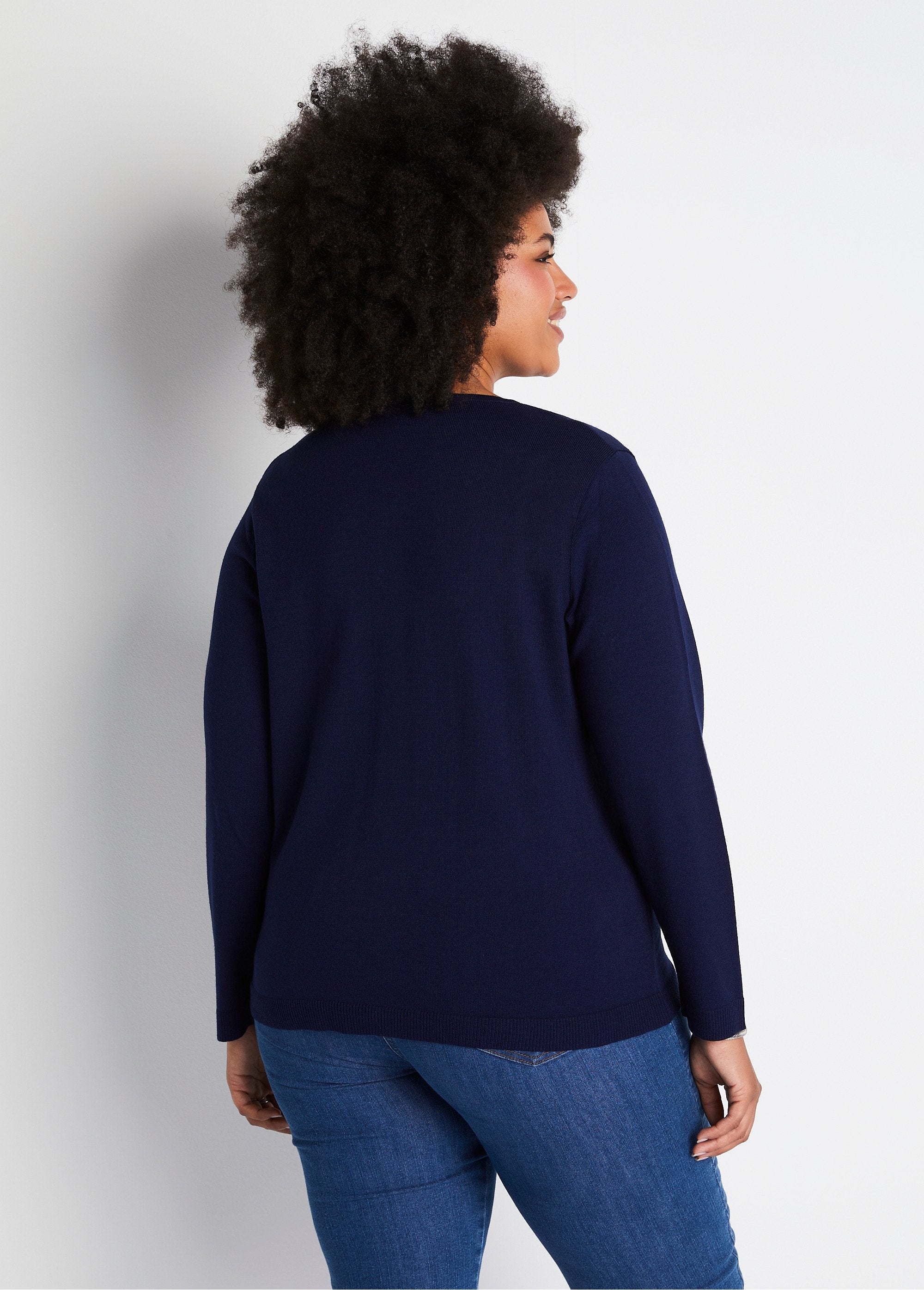 Colete_cardigan_curto_liso_com_botões_Marinho_DO1_curvy