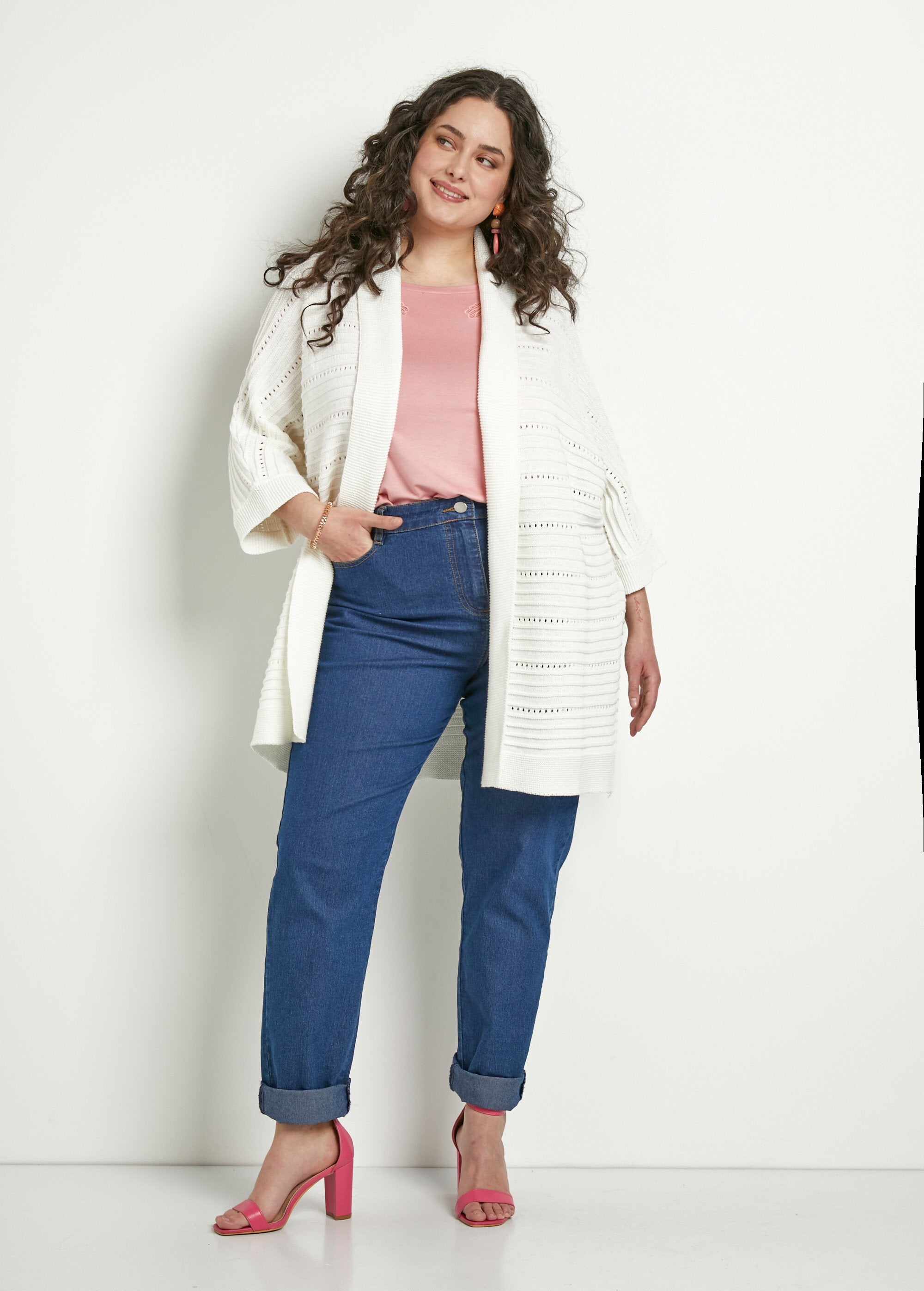 Cardigan_longo_com_aberturas_confortáveis_Ecru_SF1_curvy