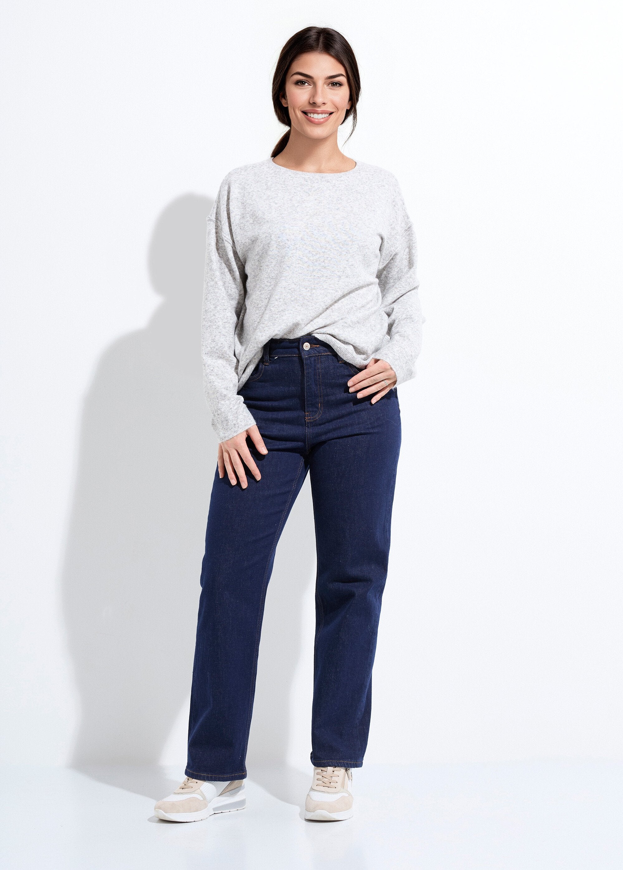 Calça_jeans_reta_de_5_bolsos,_especial_PETITE_Bleu_brut_SF1_slim