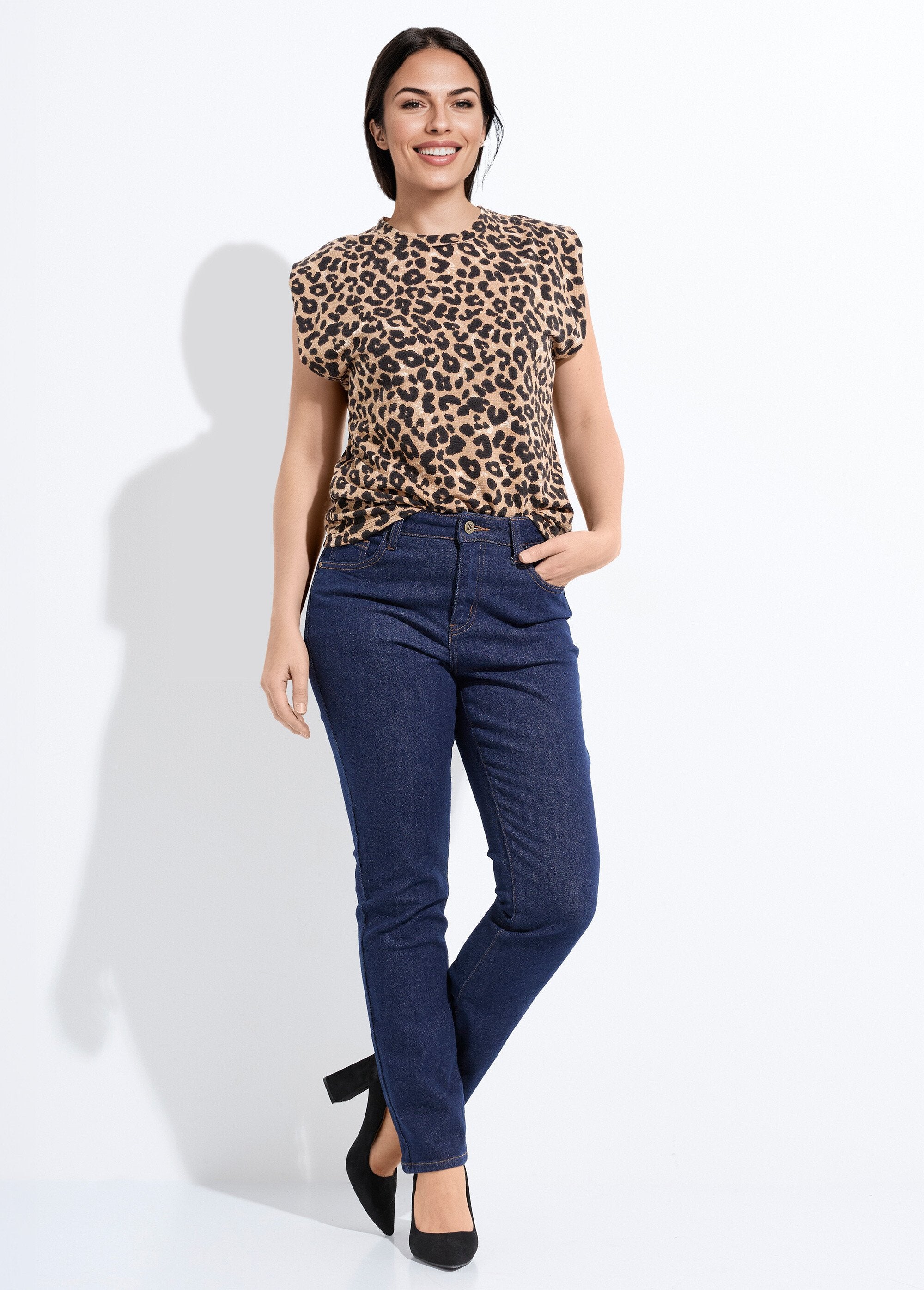 Calça_jeans_slim,_especial_PETITE_Bleu_brut_SF1_slim