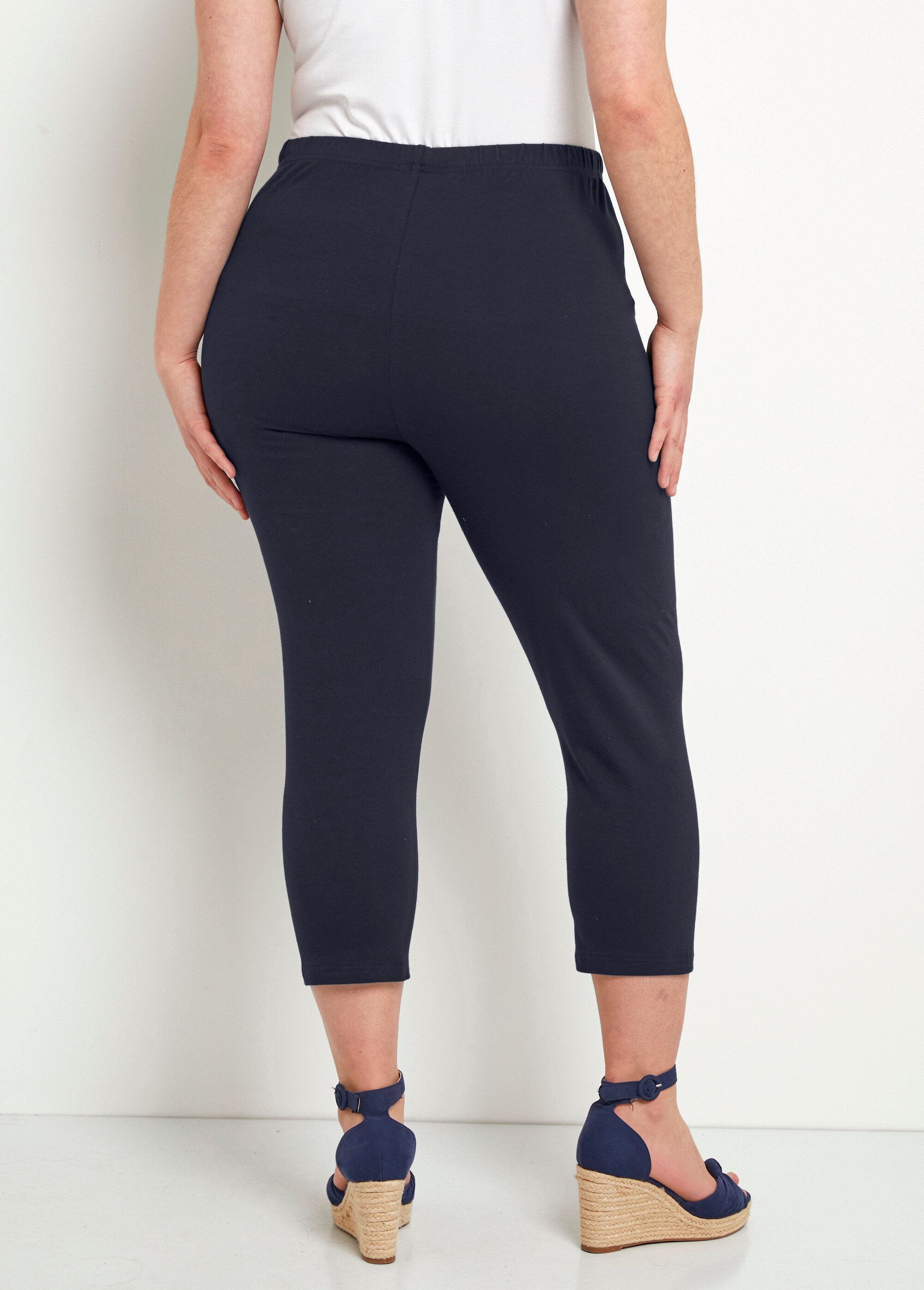 Leggings_curtas_de_algodão_com_cintura_elástica_Uni_marine_DO1_curvy