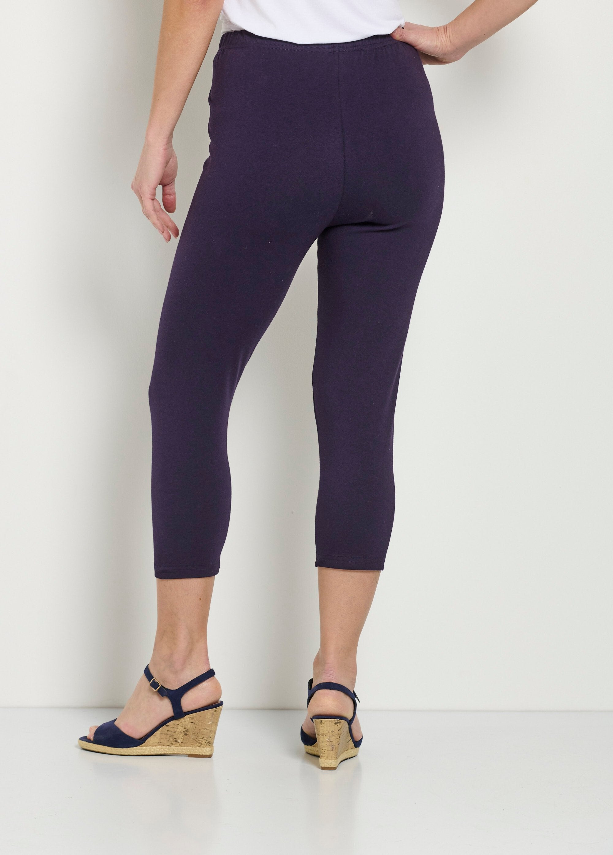 Leggings_curtas_de_algodão_com_cintura_elástica_Uni_prune_DO1_slim