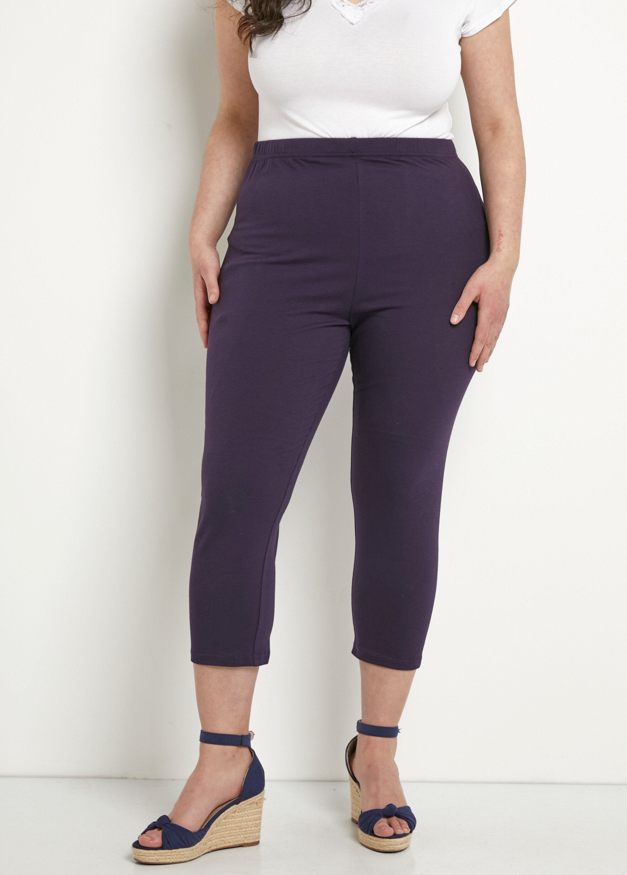 Leggings_curtas_de_algodão_com_cintura_elástica_Uni_prune_FA1_curvy