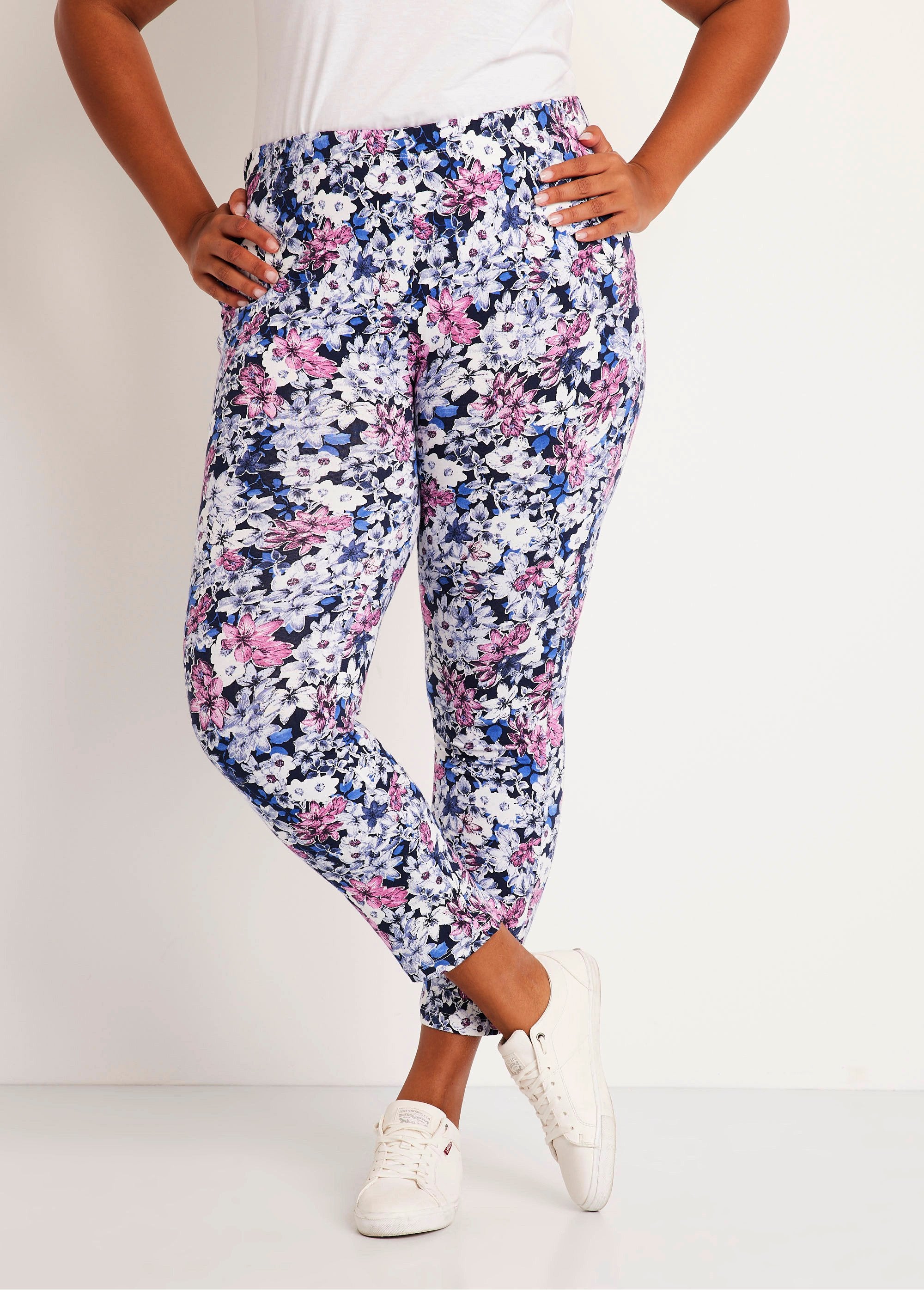 Legging_estampada_com_cós_elástico_Flores_FA1_curvy