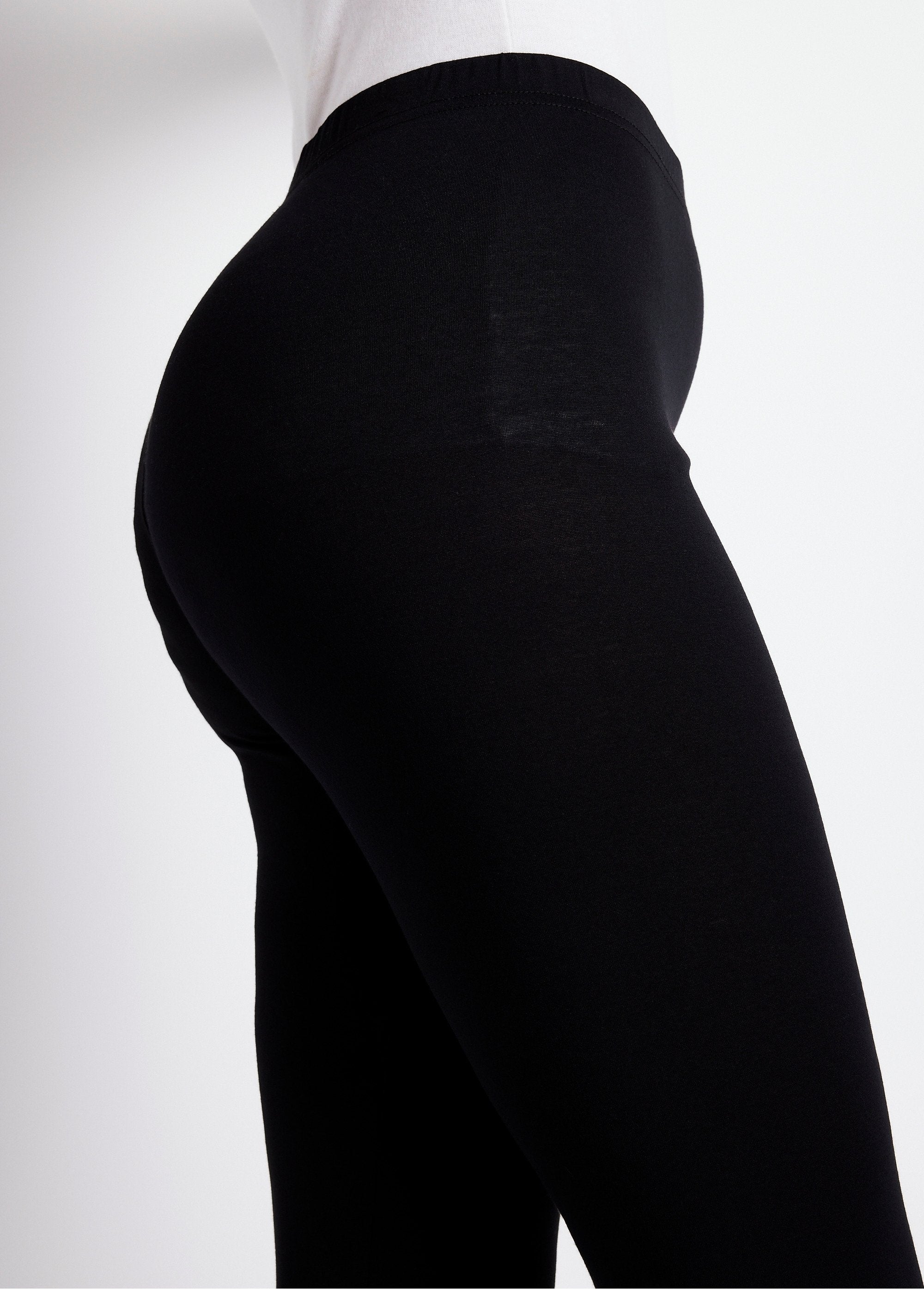 Legging_longa_lisa_com_cós_elástico_PRETO_DE1_slim