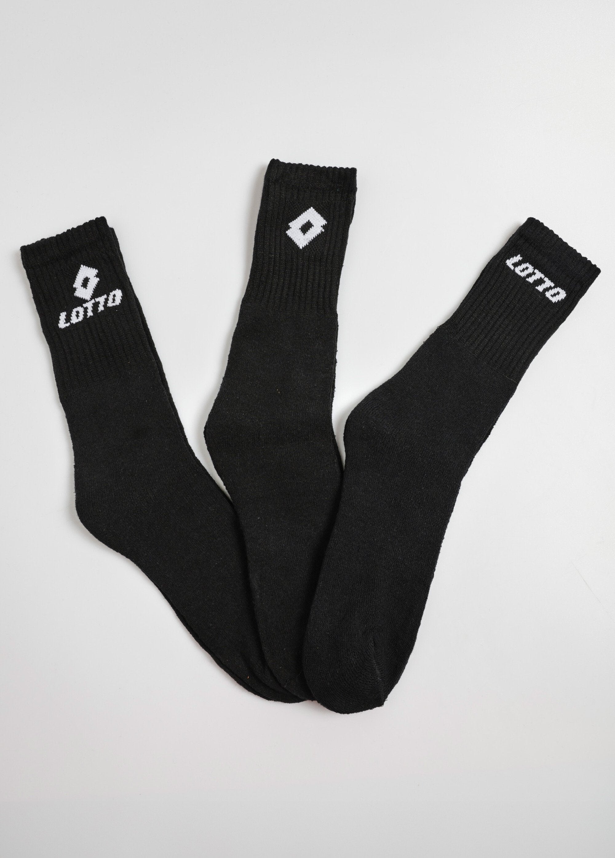 Pacote_de_3_meias_com_logotipo_Noir_FA1_slim