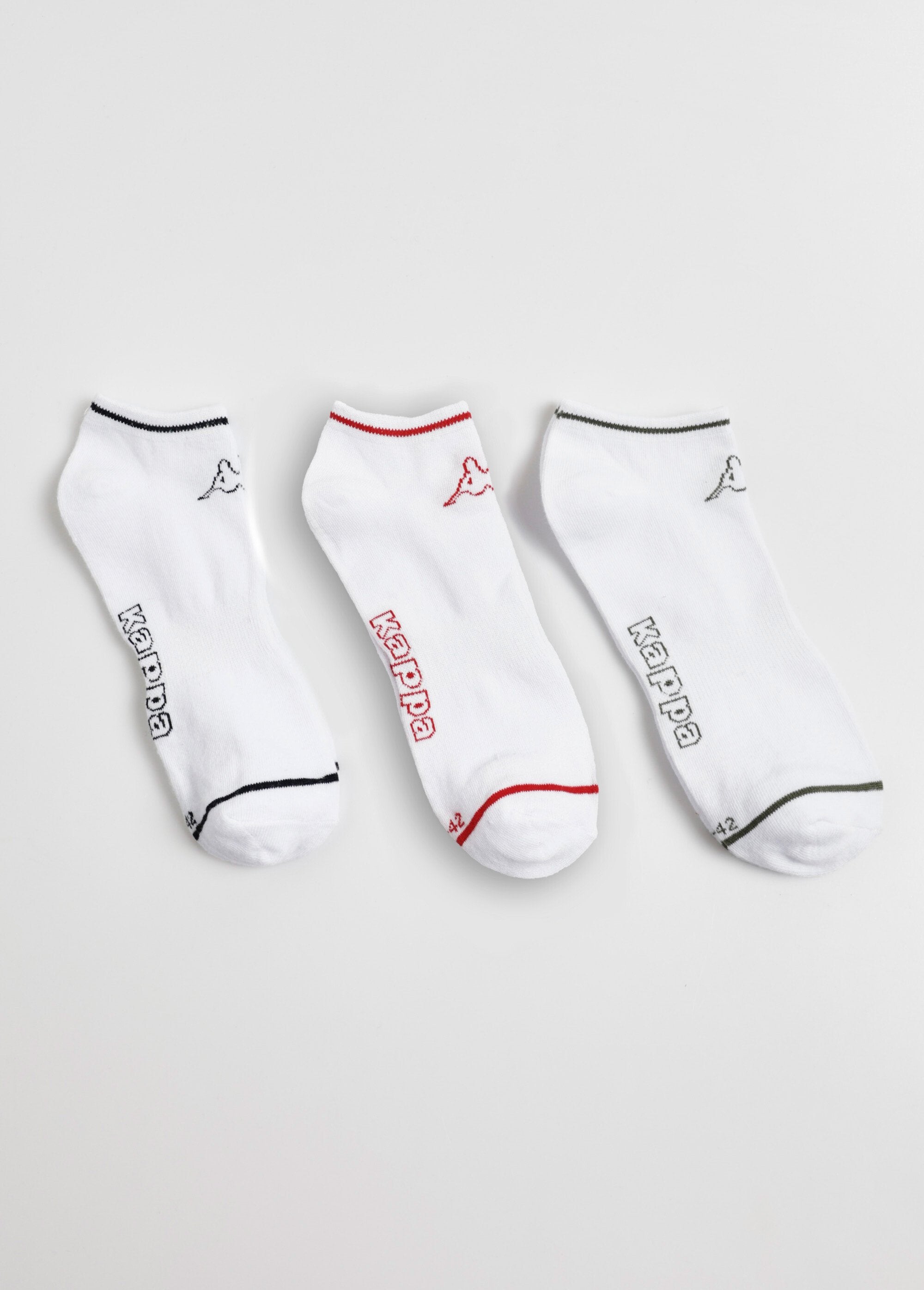 Pacote_com_3_meias_de_modelos_variados_Assortis_blanc_DE1_slim