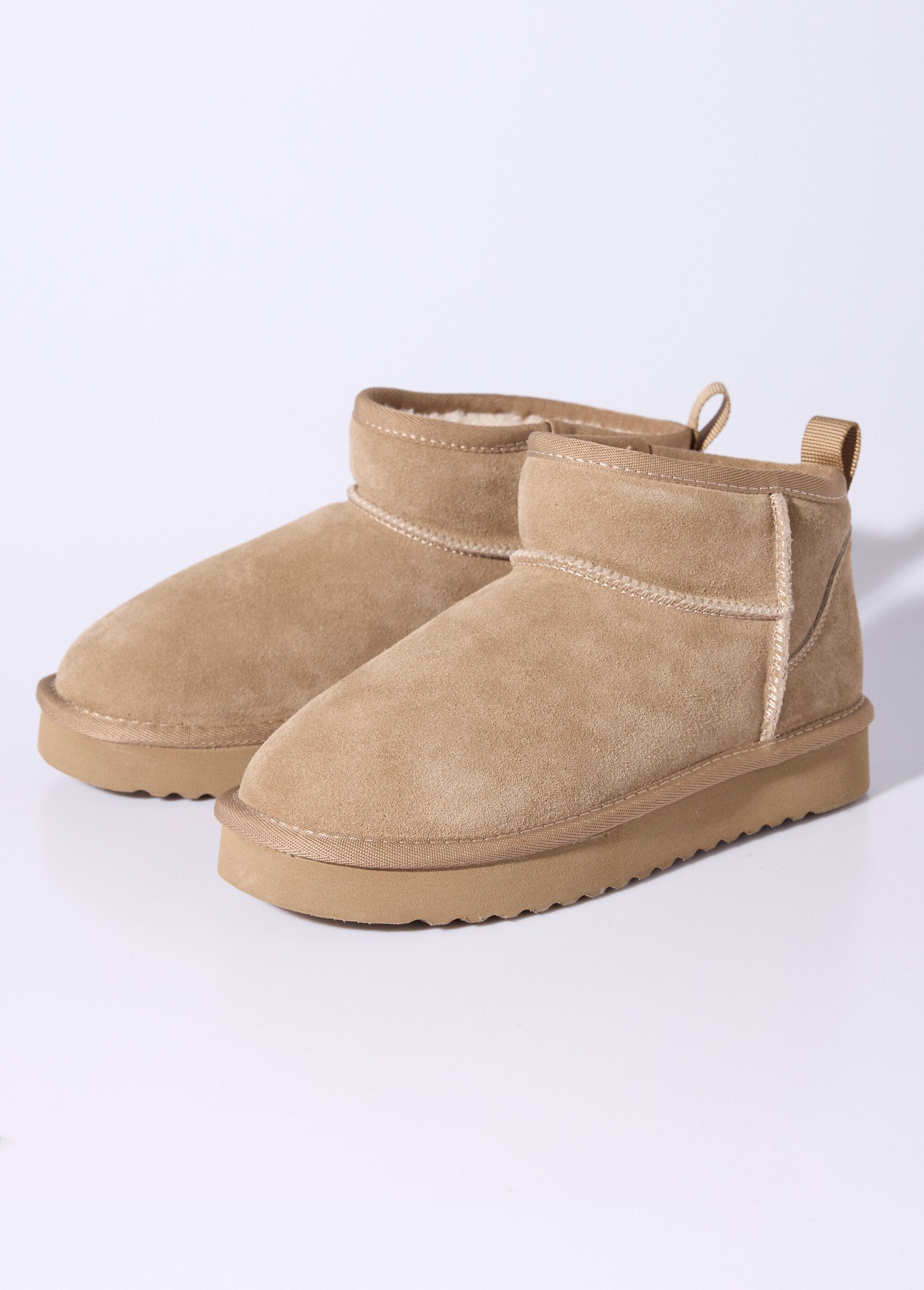 Low_boots_fourrées_semelle_compensée_Taupe_DE1_slim