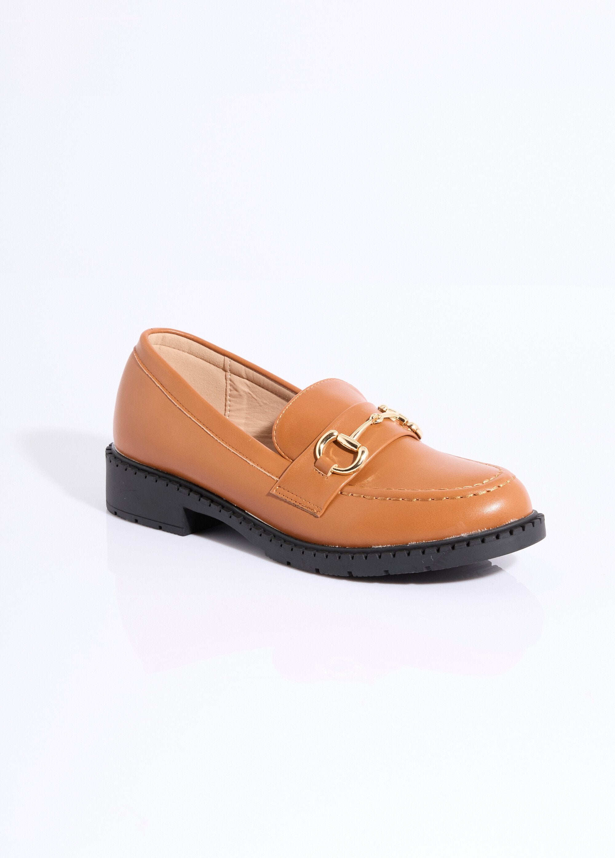 Mocassins_com_carcela_metálica_Camel_FA1_slim
