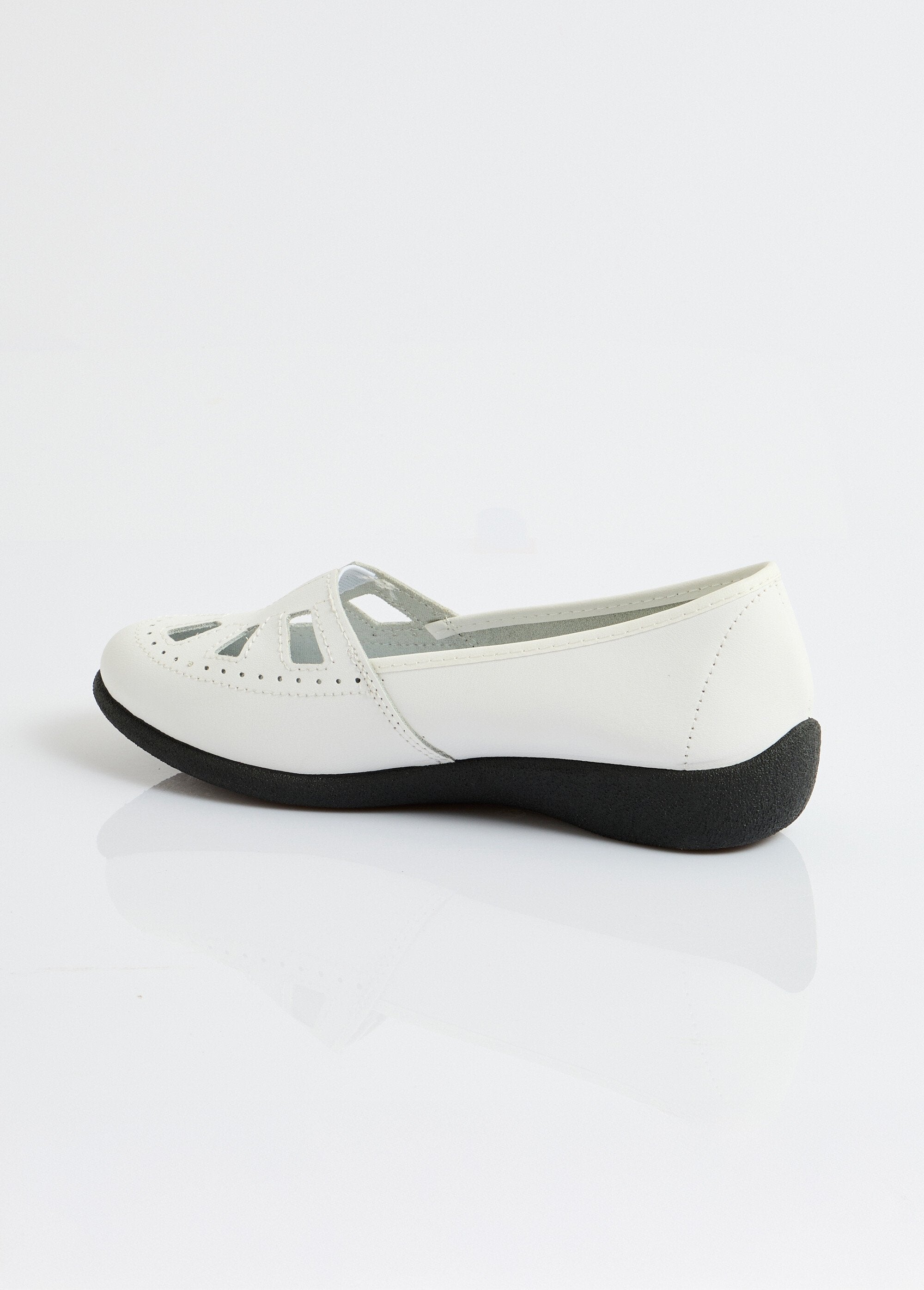 Mocassins_de_couro_de_largura_confortável_com_punhos_elásticos_BRANCO_DO1_slim