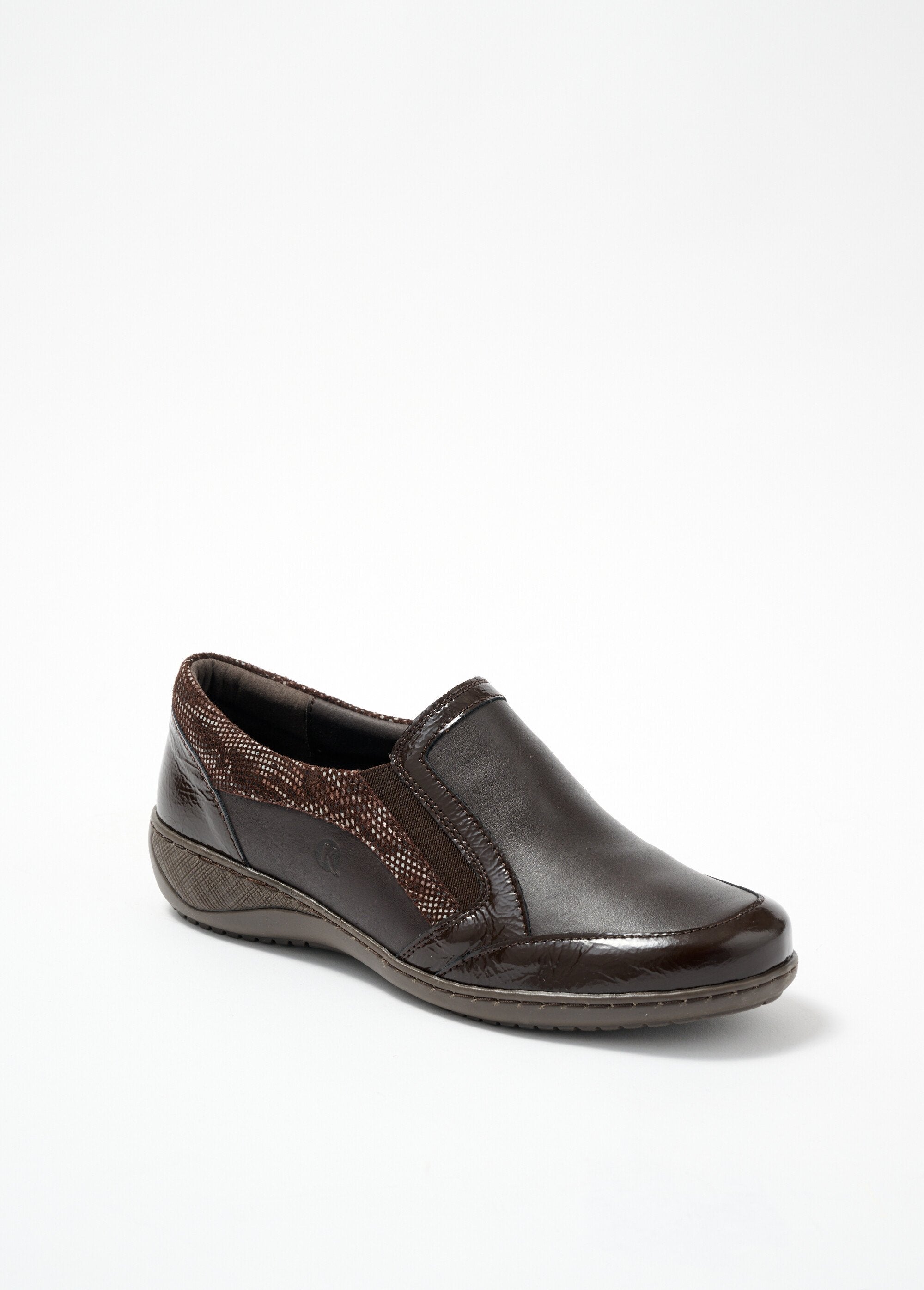 Mocassins_de_couro_de_largura_larga_com_elástico_Marron_FA1_slim