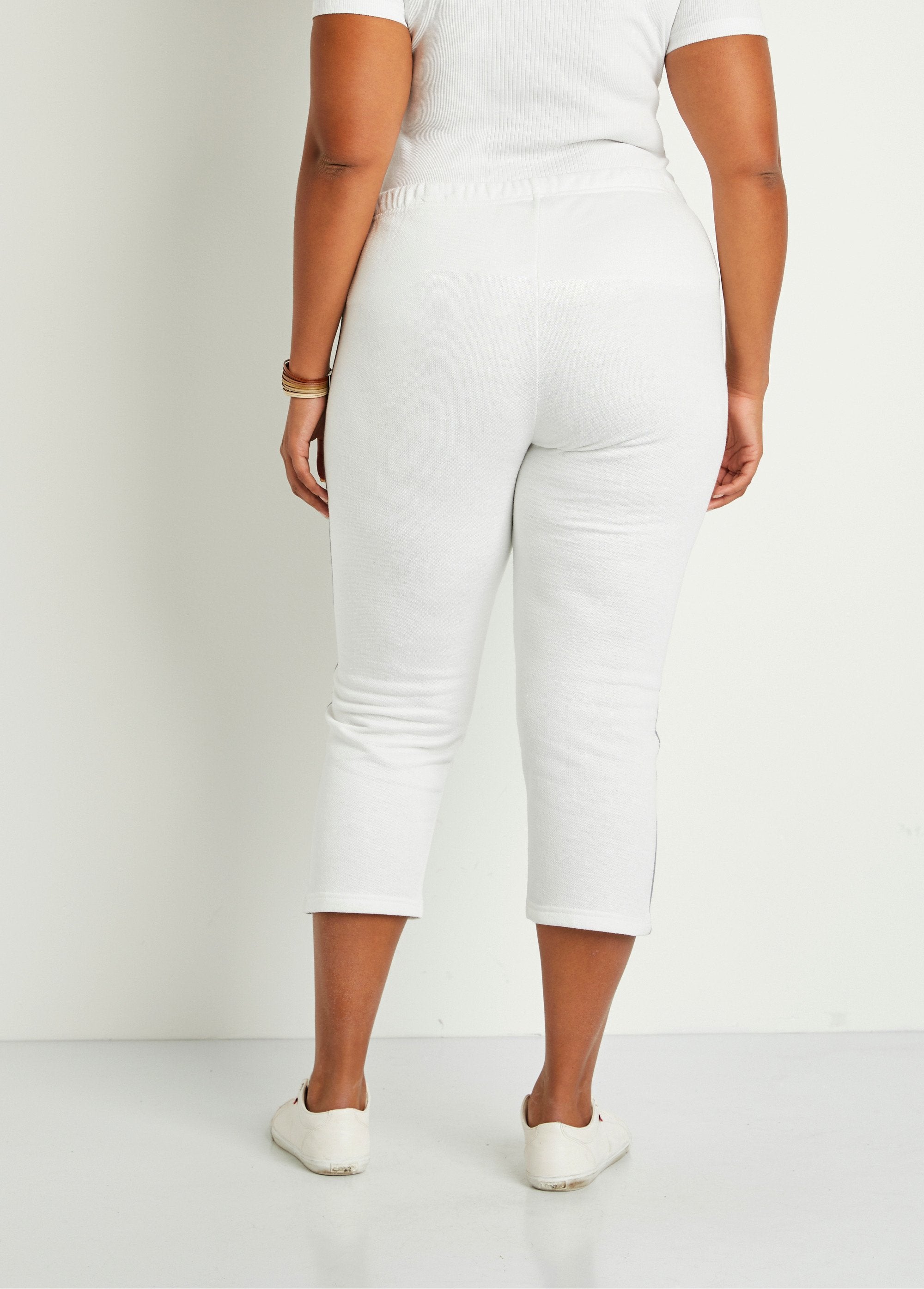 Calça_lounge_cropped_com_listras_laterais_BRANCO_DO1_curvy