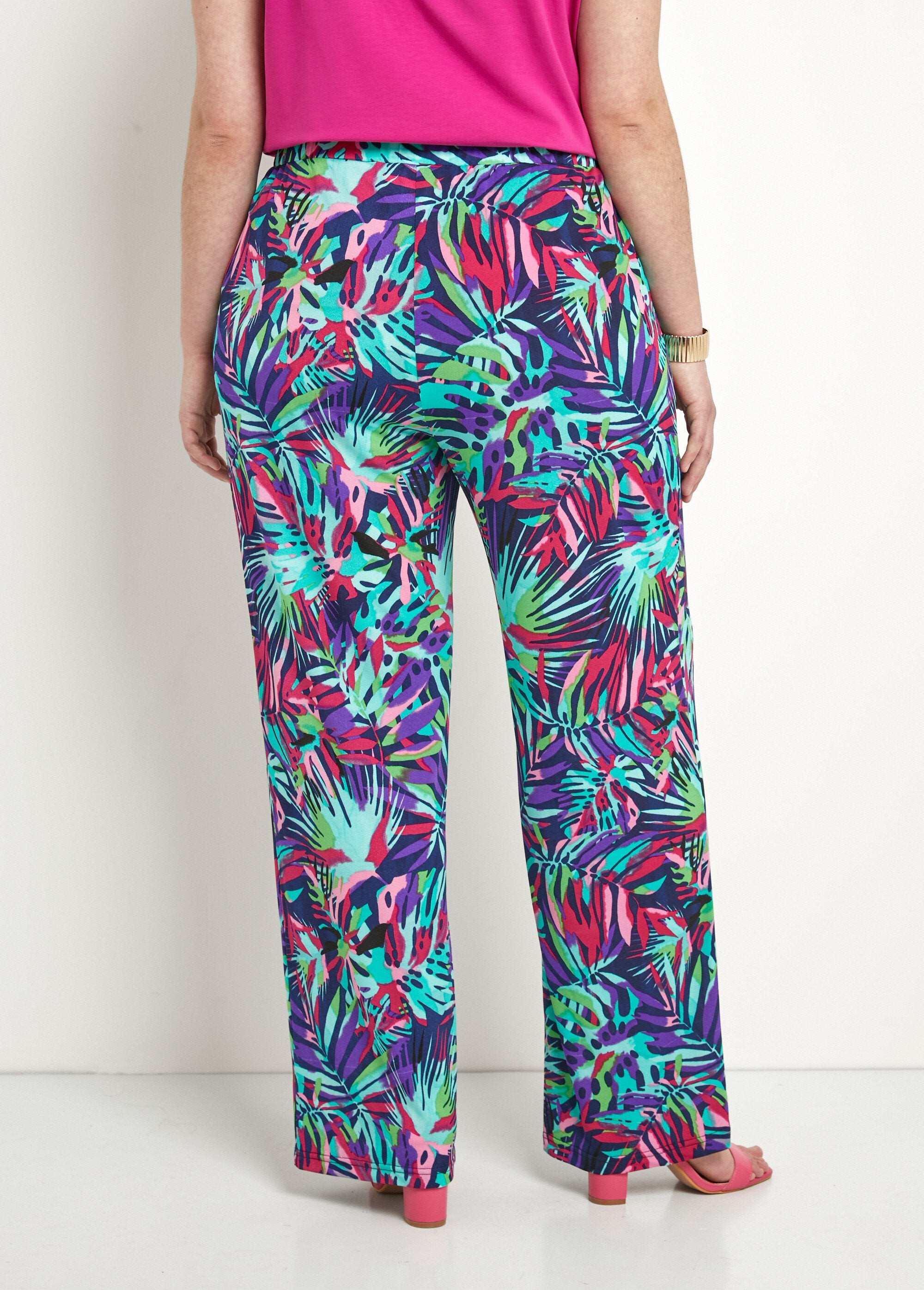 Calça_larga_com_cós_elástico_e_estampa_Multicolore_DO1_curvy